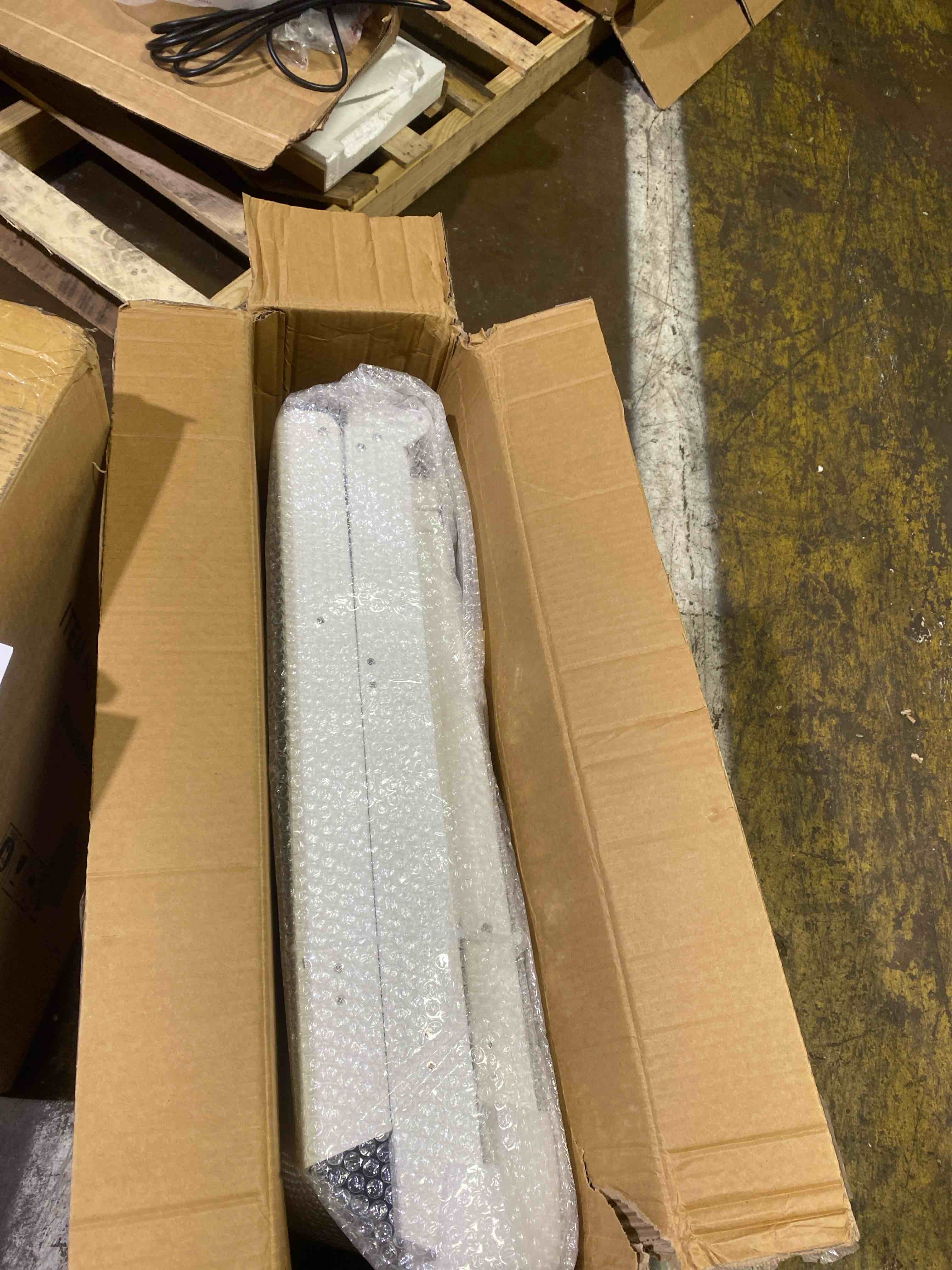 Condition photo showing New/Like New for kettler gautzsch (fo) sieger palma folding armchair plastic frame white