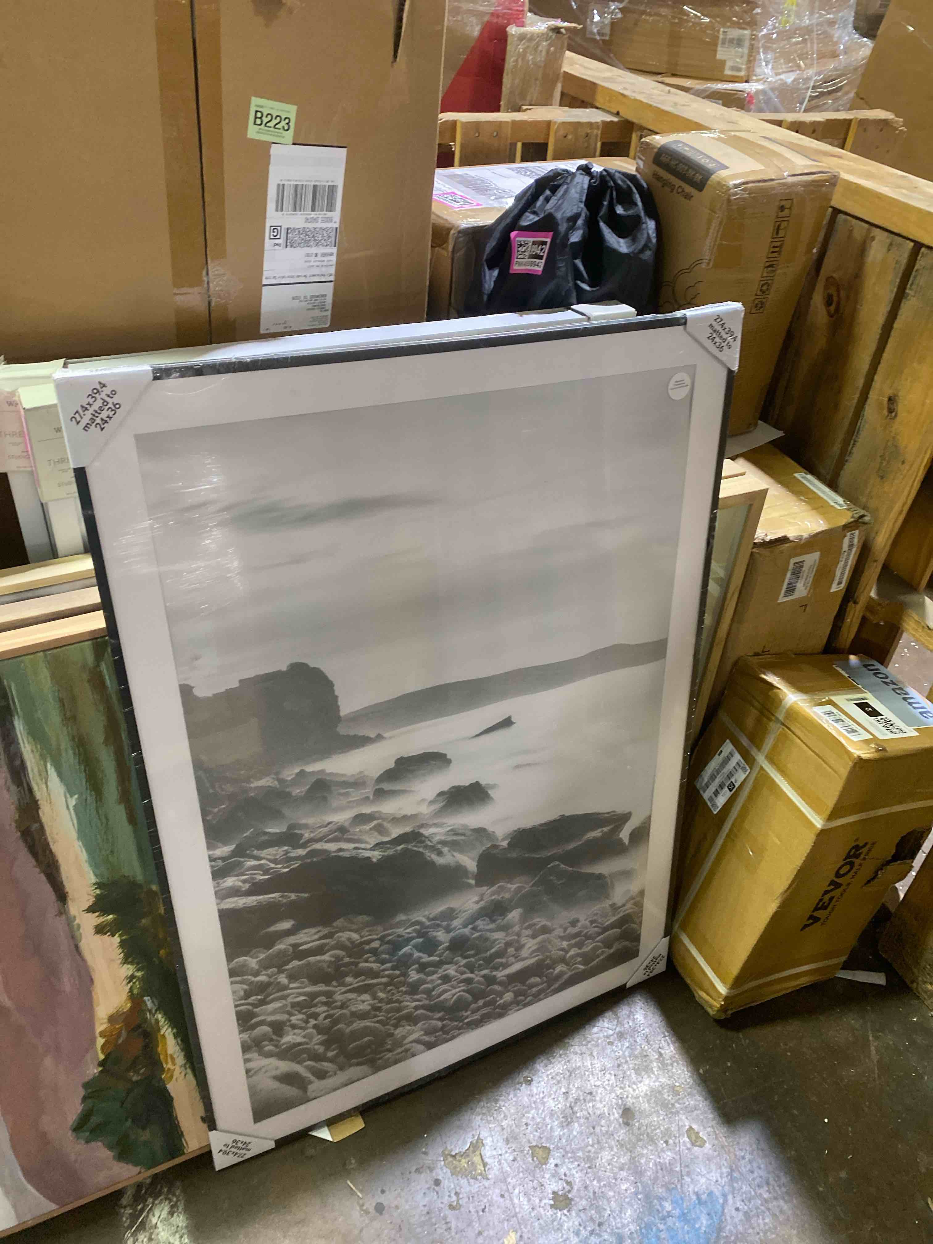 Condition photo showing New/Like New for 27" x 40" matted to 24" x 36" elevated aluminum poster frame black - threshold™