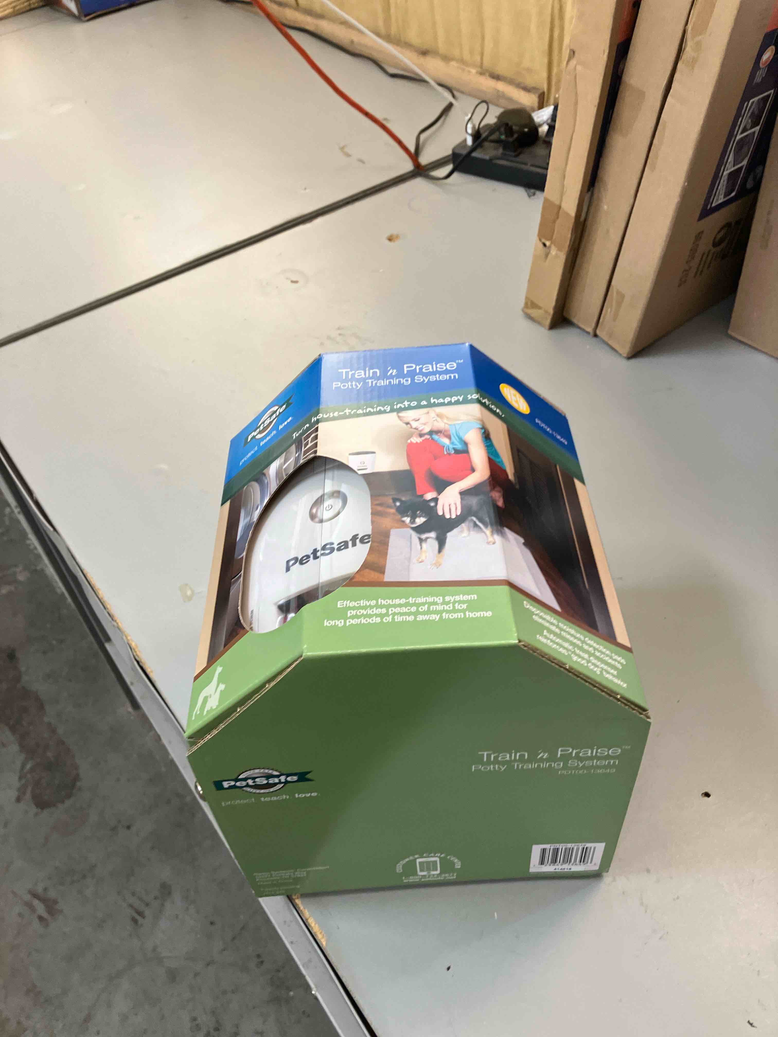 https://s3.amazonaws.com/lotting-images-prod/phillipi/PPE0098018_1731079881221.jpeg