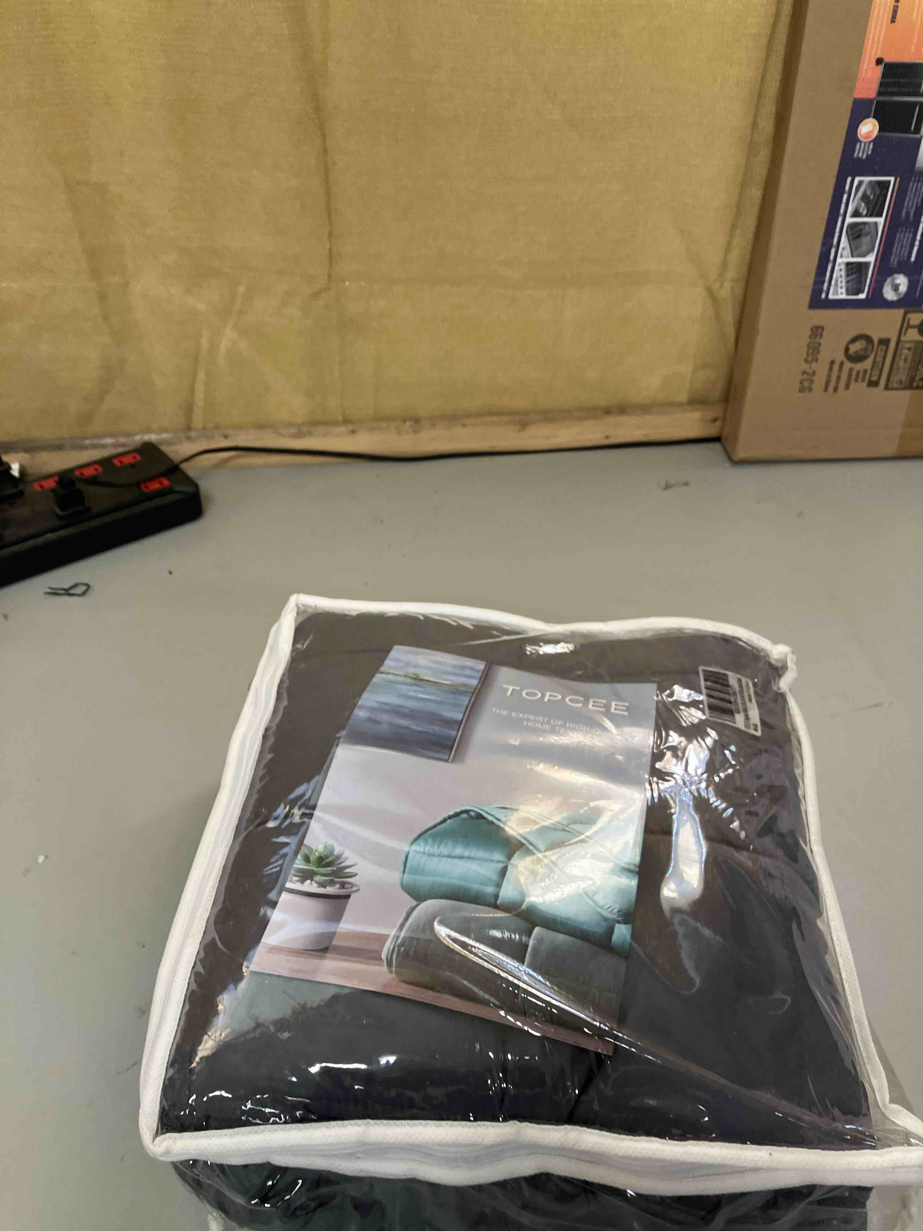 https://s3.amazonaws.com/lotting-images-prod/phillipi/PPE0098053_1731081428810.jpeg
