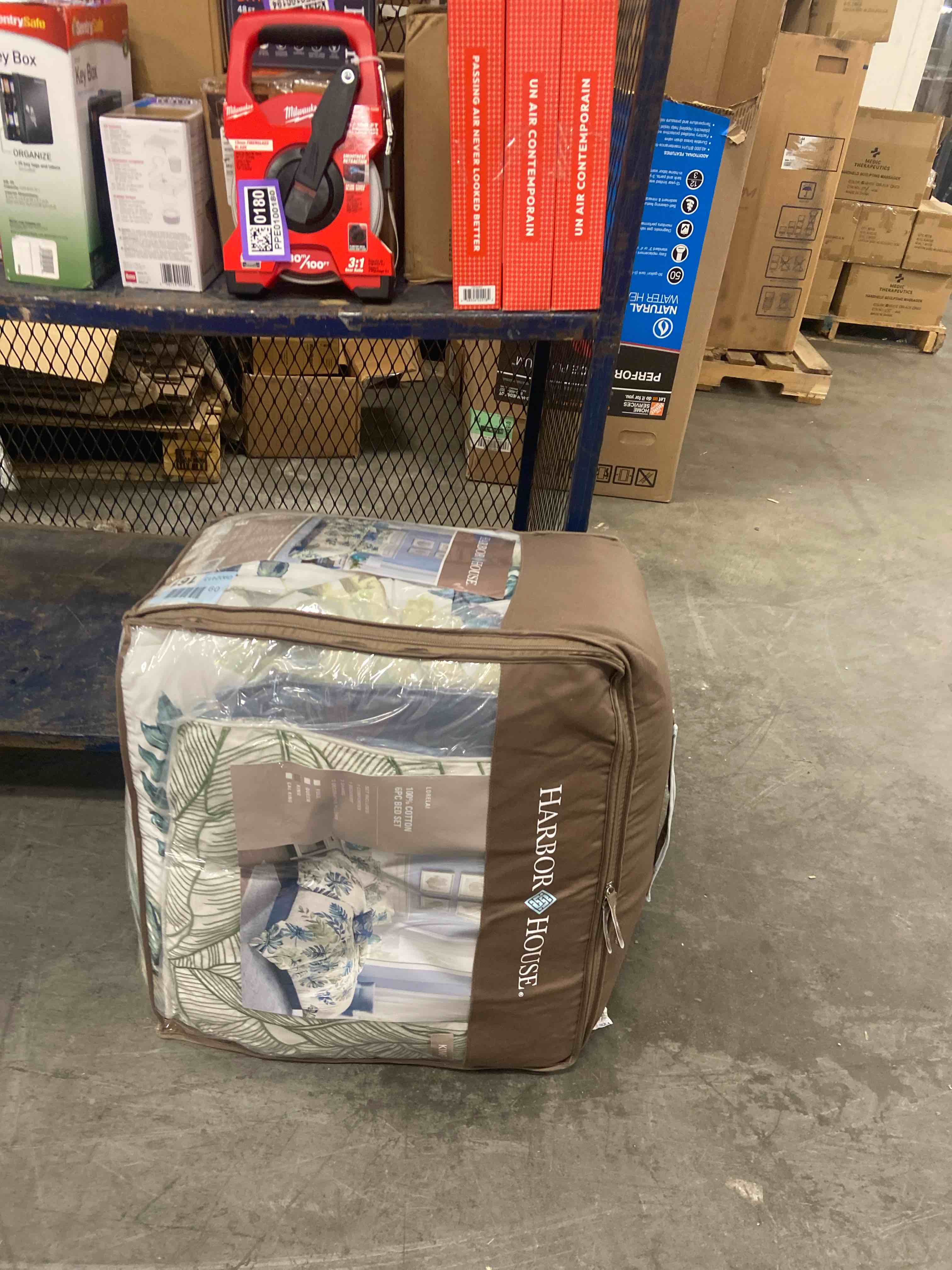 https://s3.amazonaws.com/lotting-images-prod/phillipi/PPE0100169_1759853650432.jpeg