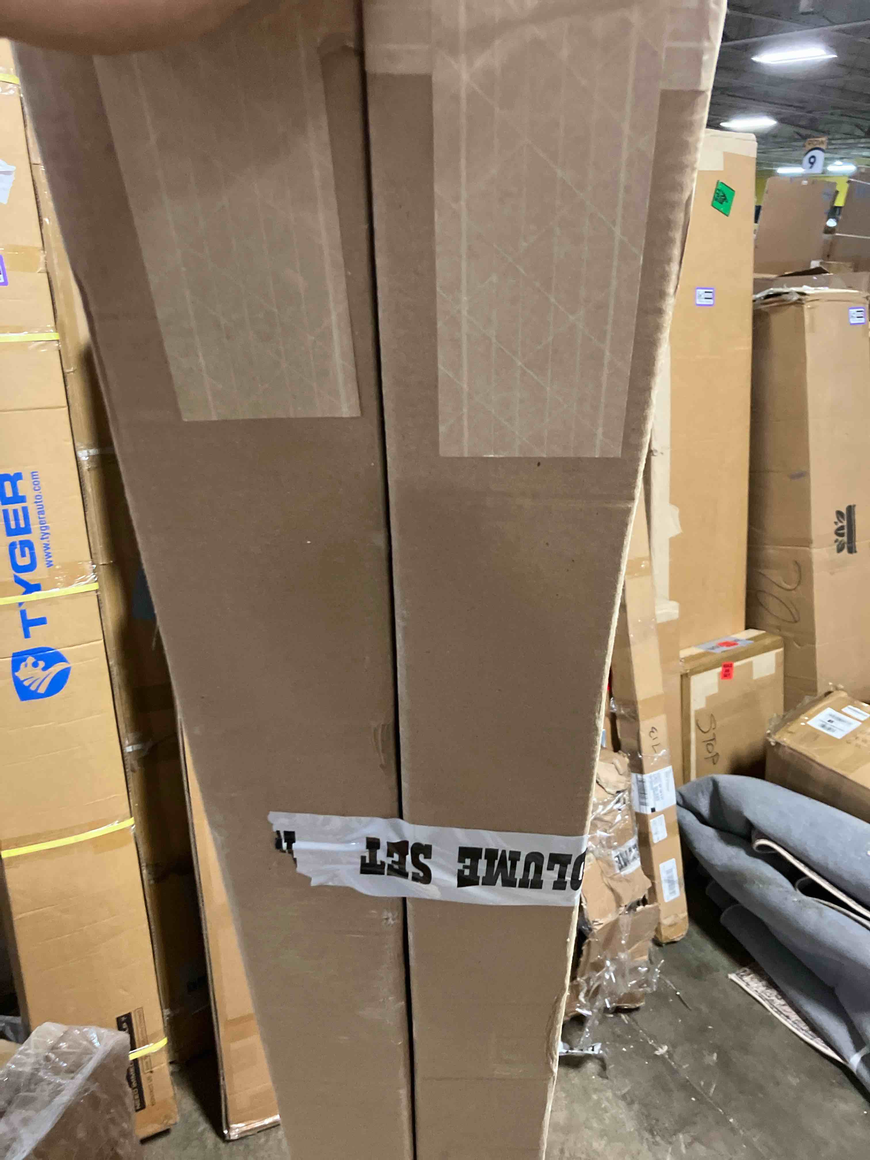 https://s3.amazonaws.com/lotting-images-prod/phillipi/PPE0100526_1758817703357.jpeg