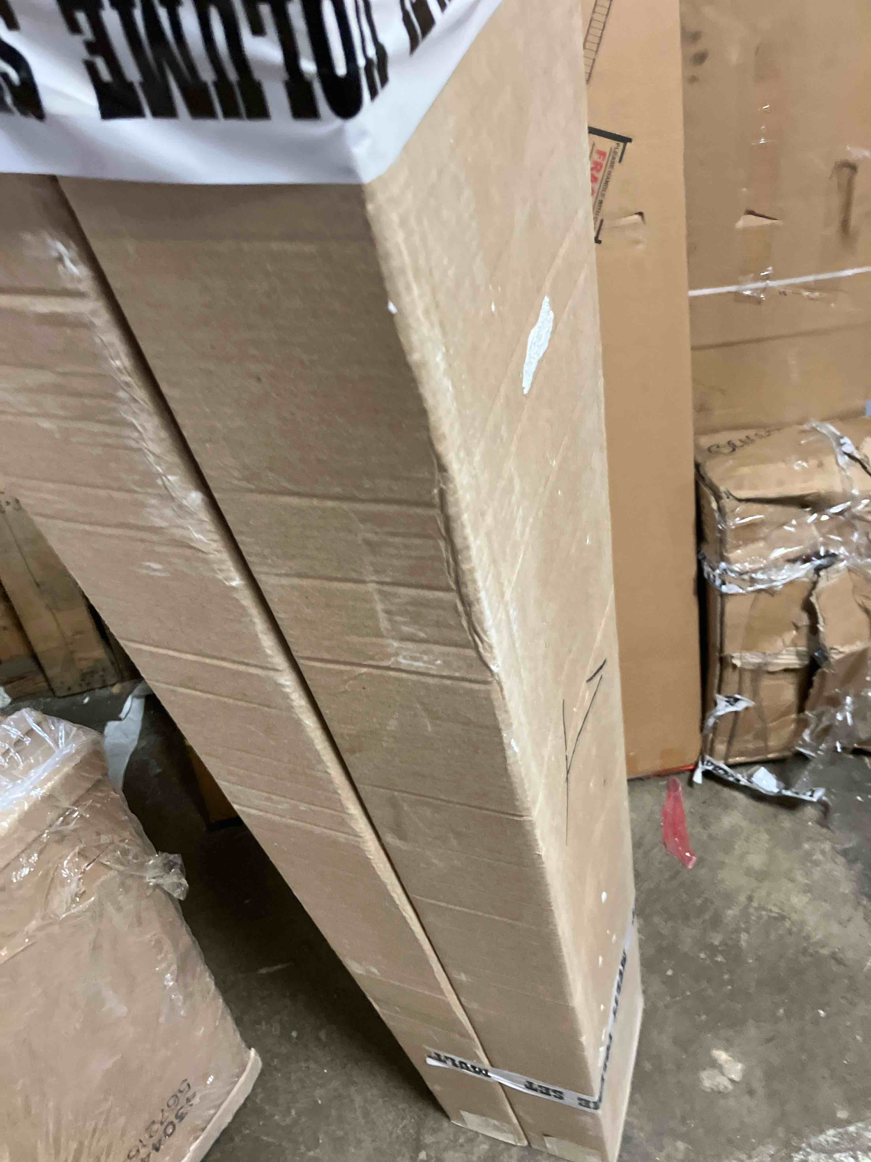 https://s3.amazonaws.com/lotting-images-prod/phillipi/PPE0100526_1758817705279.jpeg