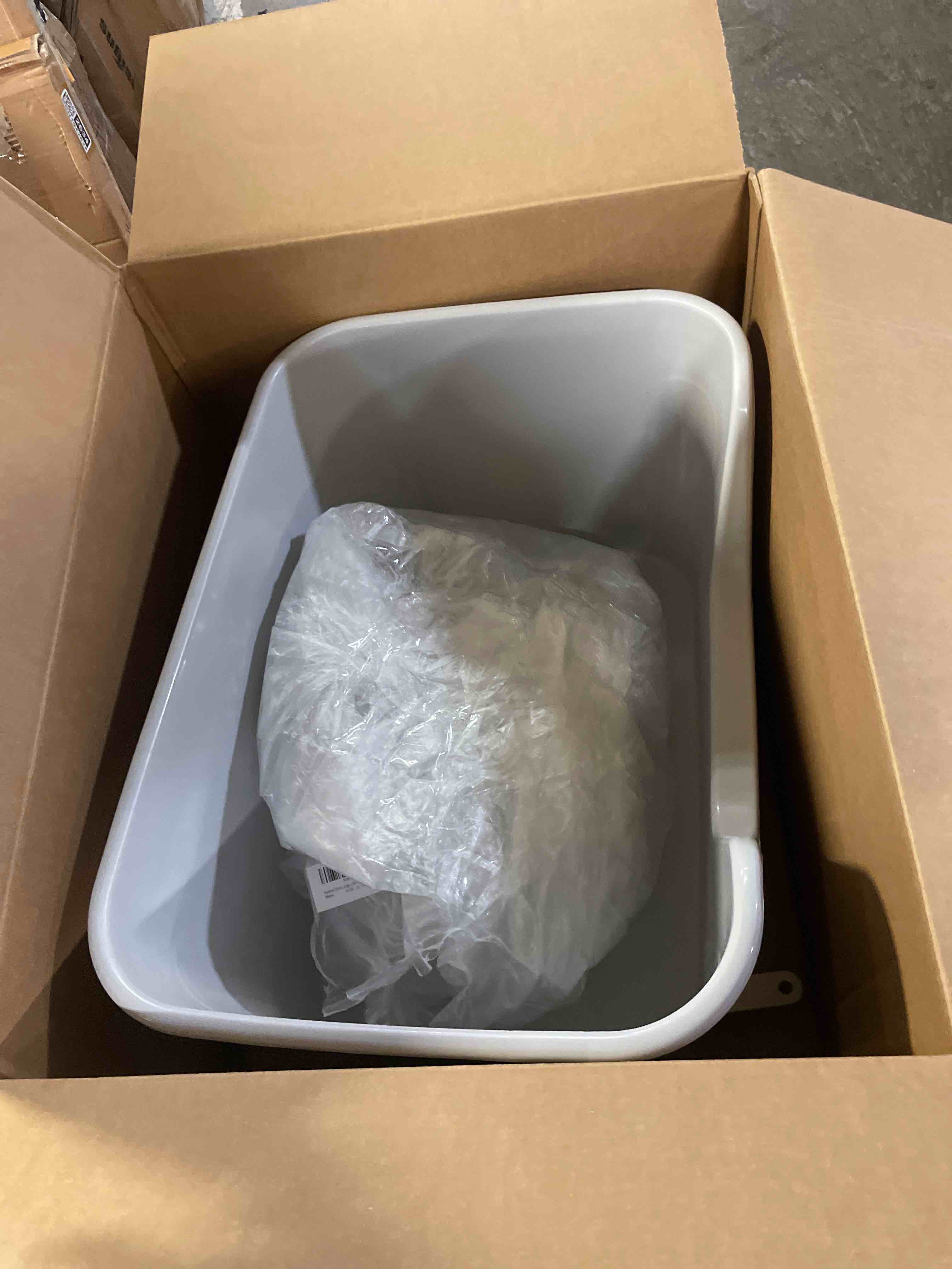 https://s3.amazonaws.com/lotting-images-prod/phillipi/PPE0101046_1758201086841.jpeg