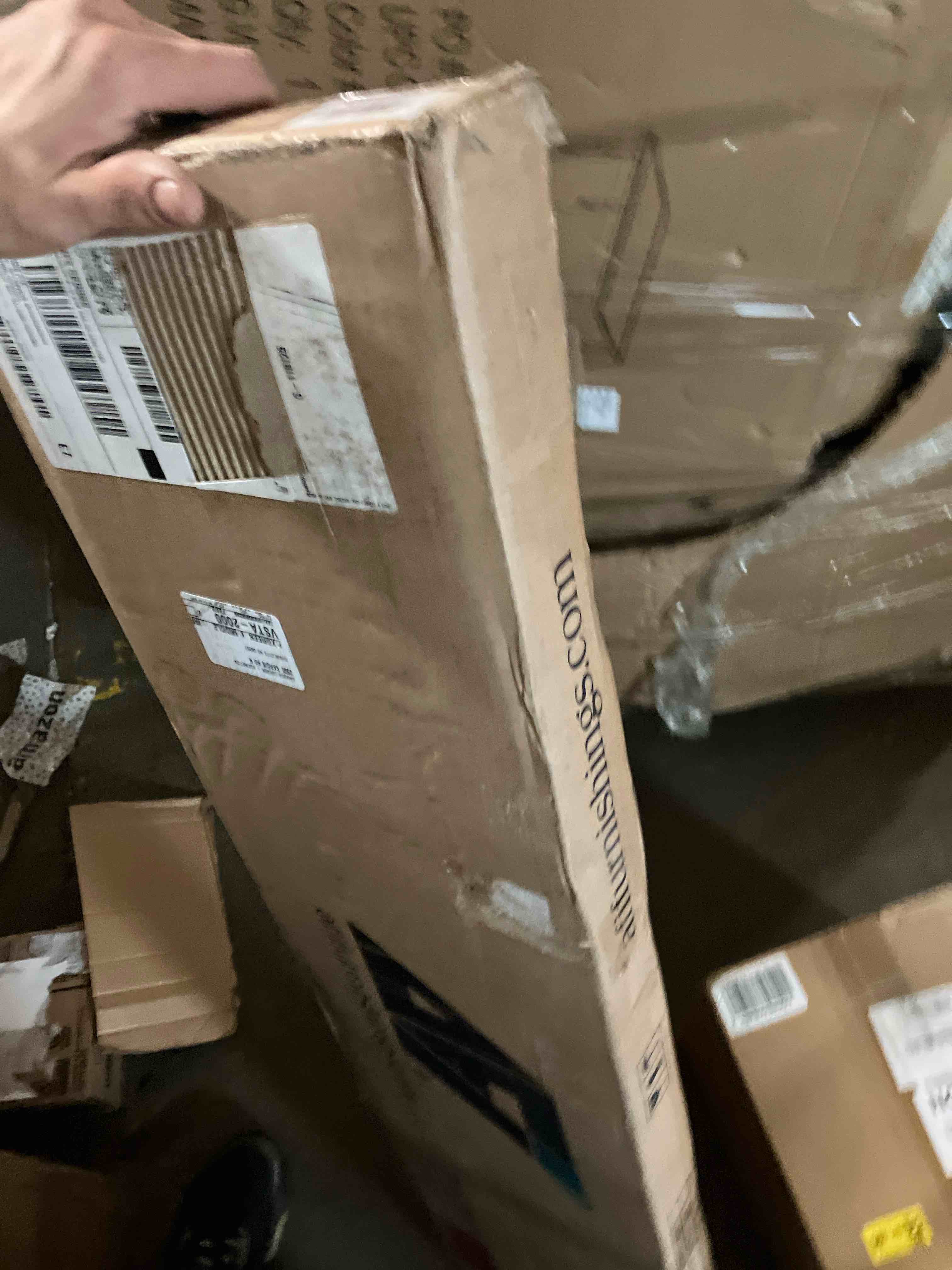https://s3.amazonaws.com/lotting-images-prod/phillipi/PPE0101570_1756914571251.jpeg