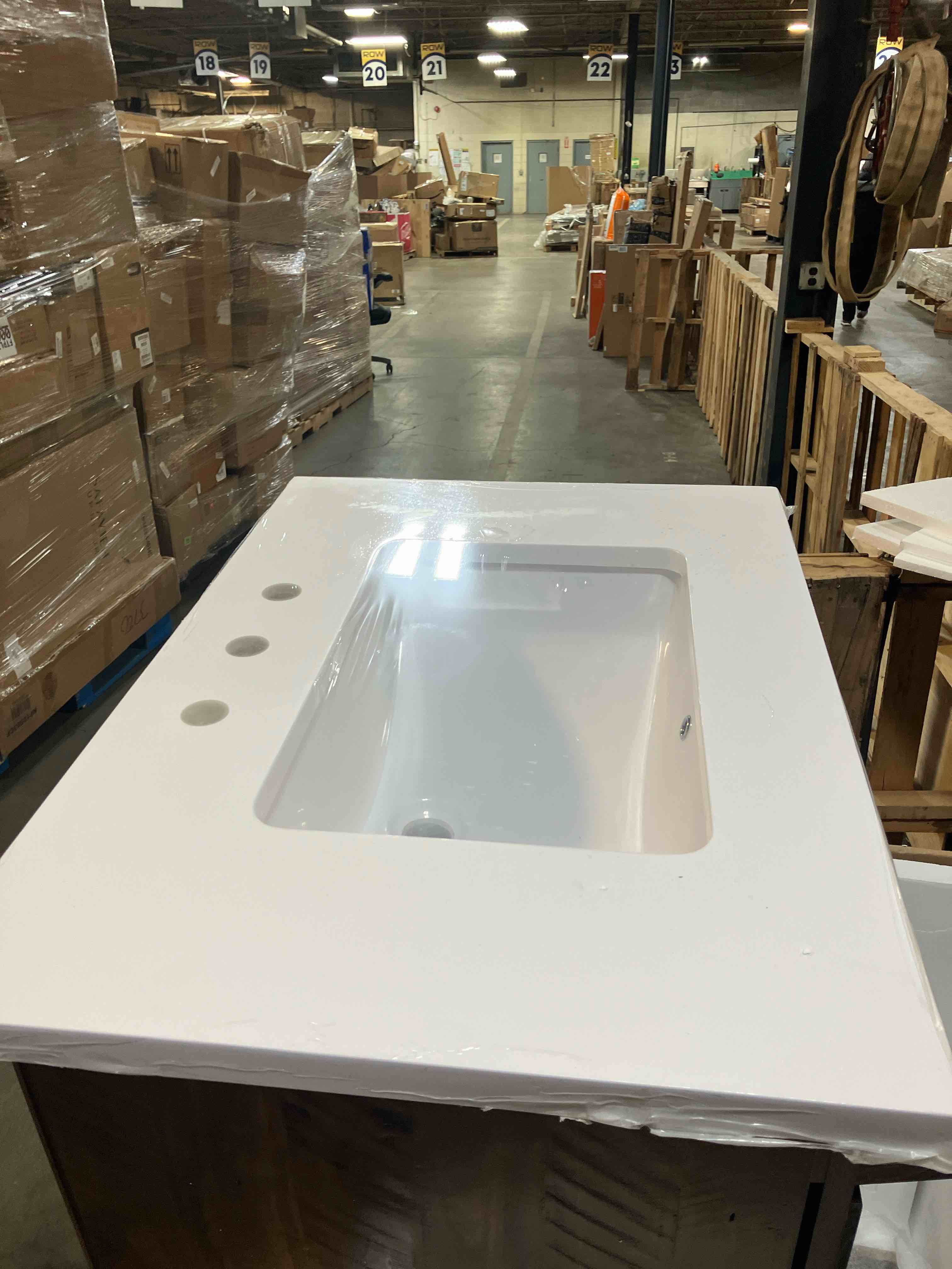 https://s3.amazonaws.com/lotting-images-prod/phillipi/PPE0103985_1734035913917.jpeg