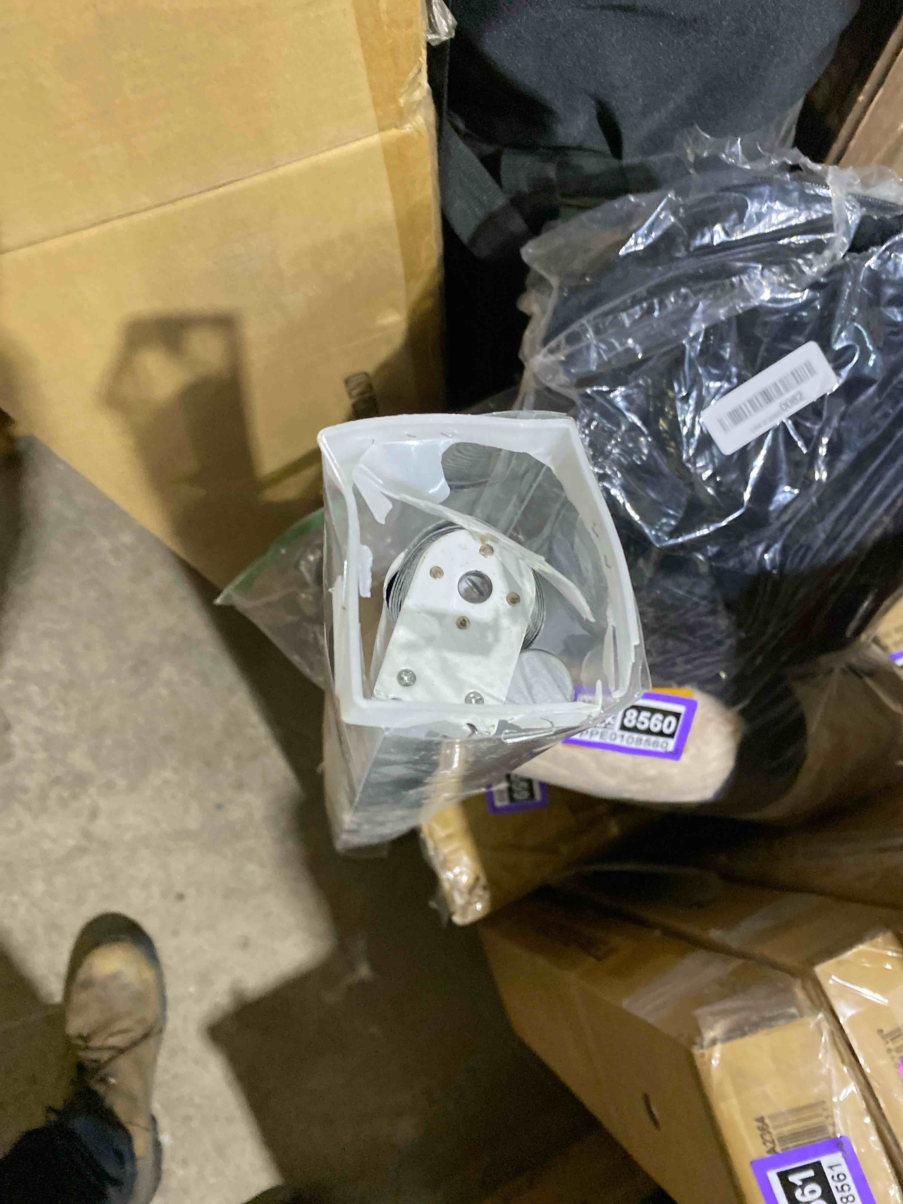 https://s3.amazonaws.com/lotting-images-prod/phillipi/PPE0108566_1729541786419.jpeg