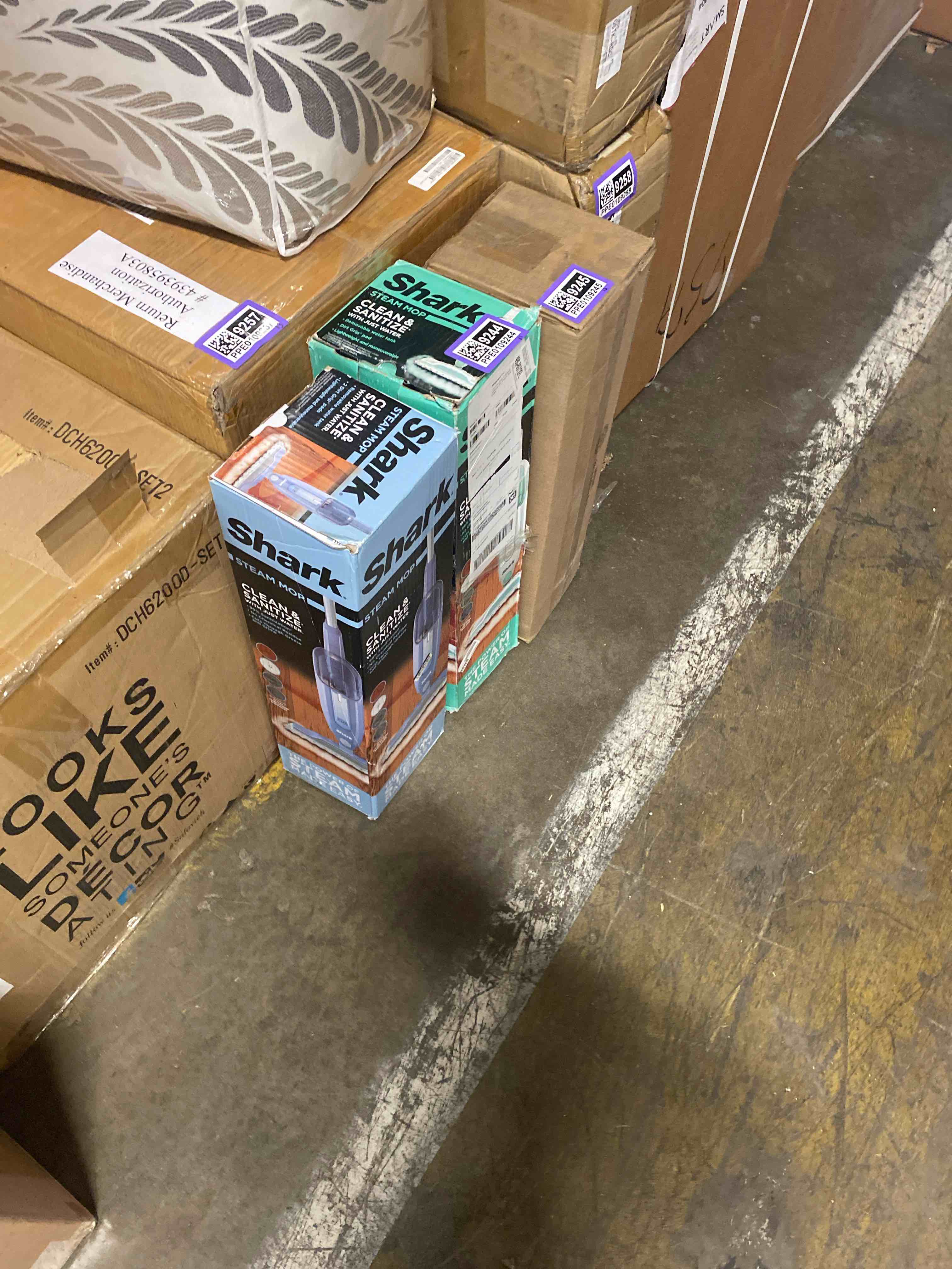 https://s3.amazonaws.com/lotting-images-prod/phillipi/PPE0109243_1729093787648.jpeg