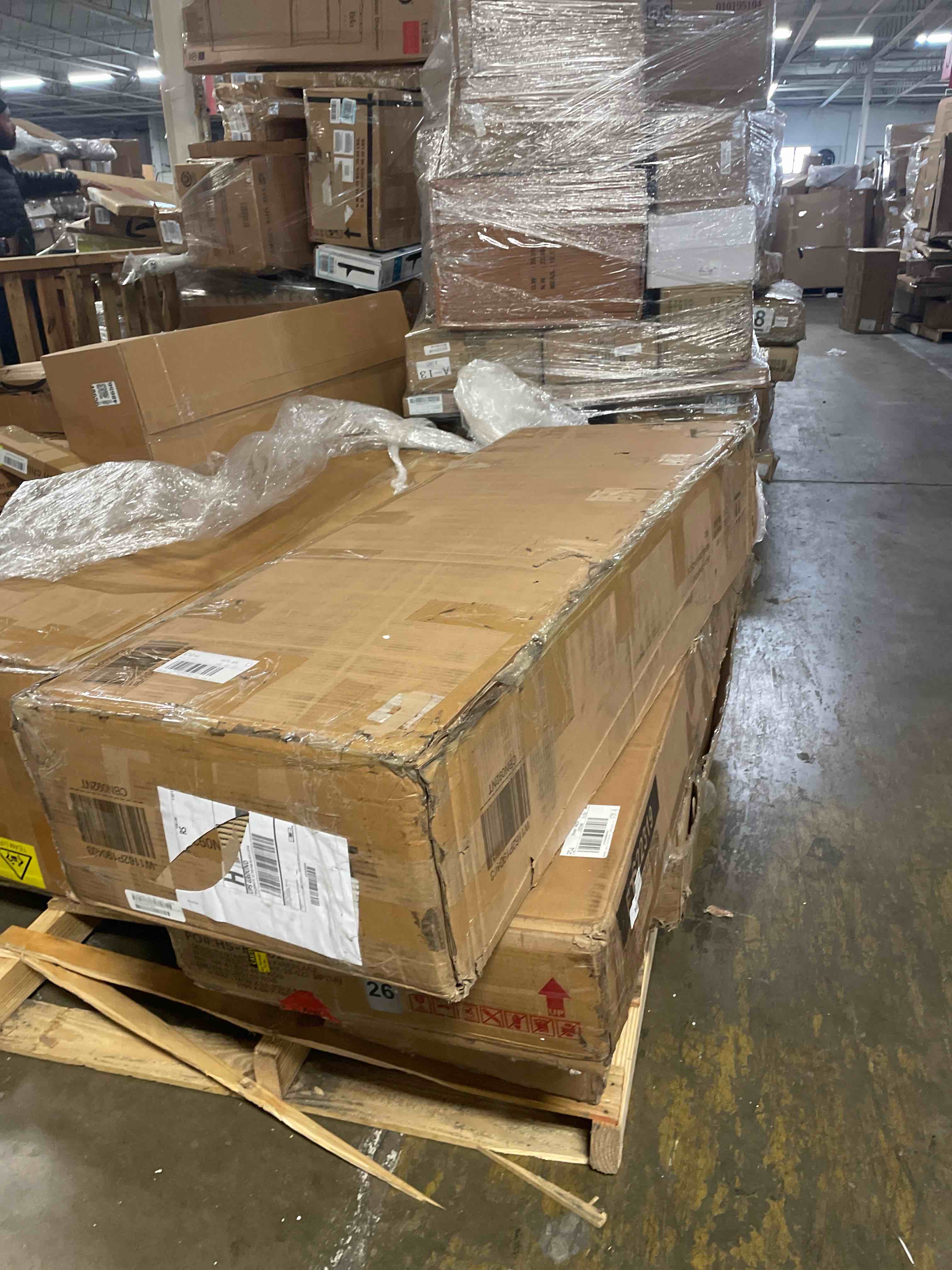 https://s3.amazonaws.com/lotting-images-prod/phillipi/PPE0109275_1729094459828.jpeg