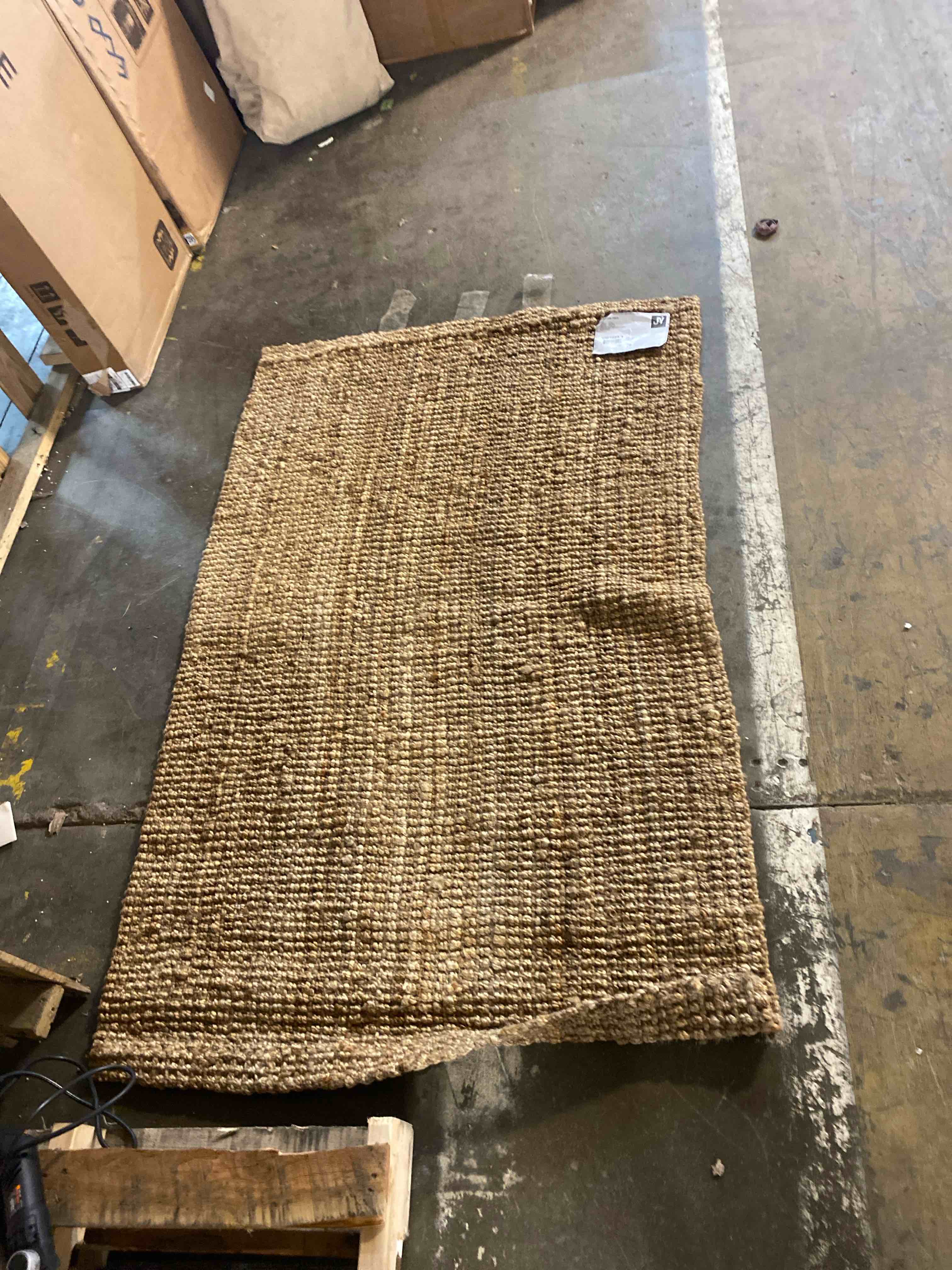 https://s3.amazonaws.com/lotting-images-prod/phillipi/PPE0109847_1728920081372.jpeg