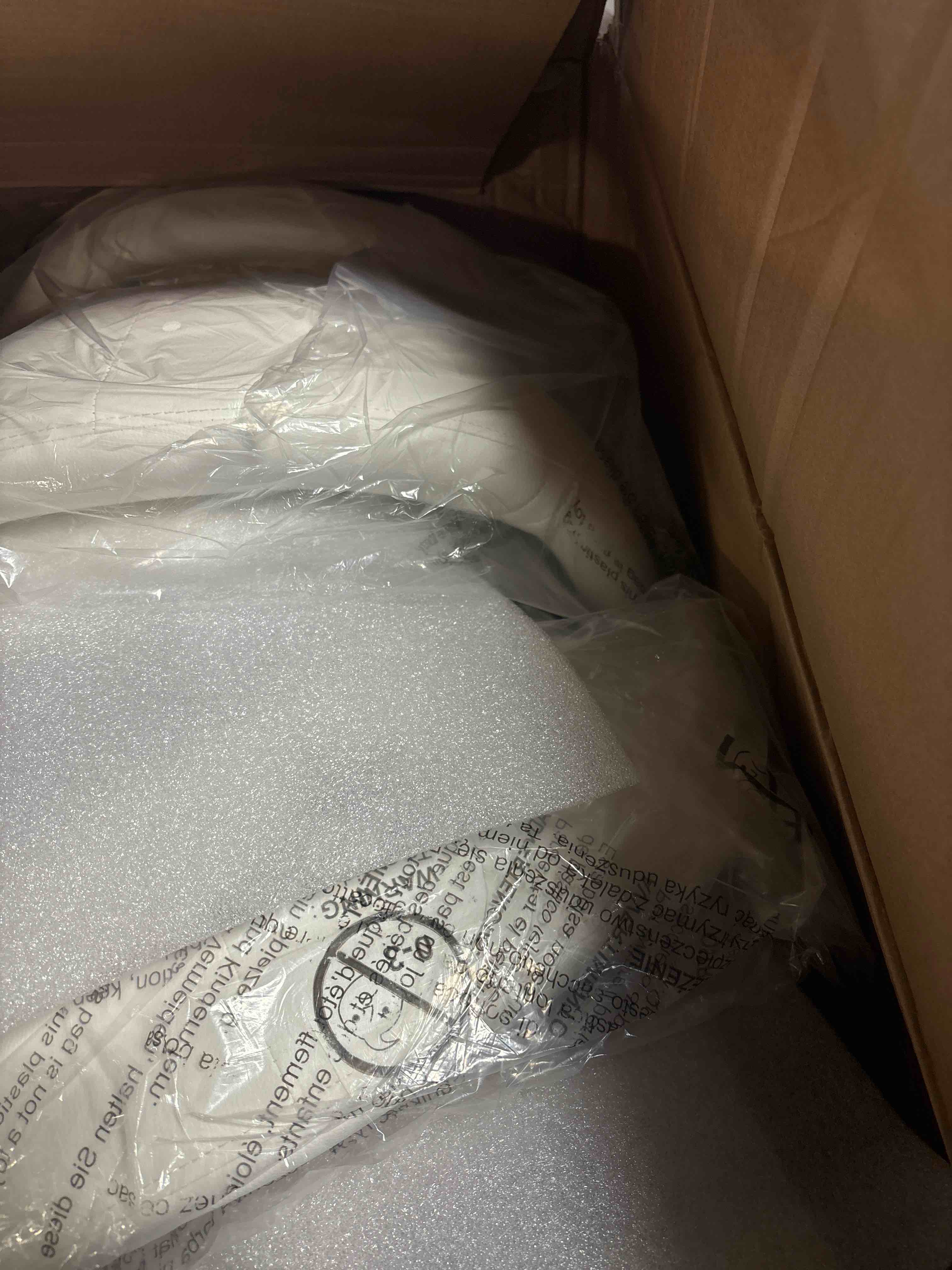 https://s3.amazonaws.com/lotting-images-prod/phillipi/PPE0111123_1731096499030.jpeg