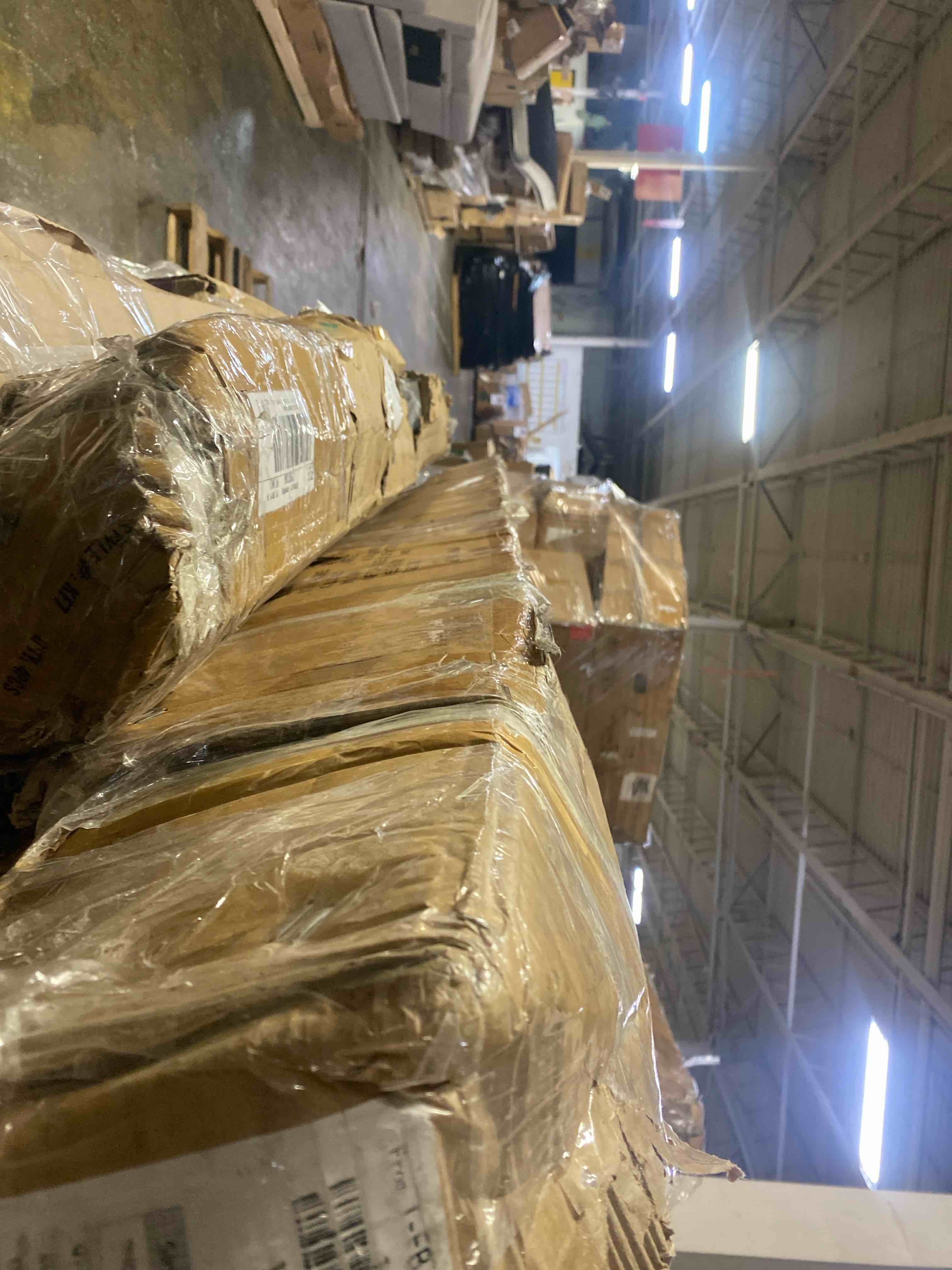 https://s3.amazonaws.com/lotting-images-prod/phillipi/PPE0111941_1730845152891.jpeg