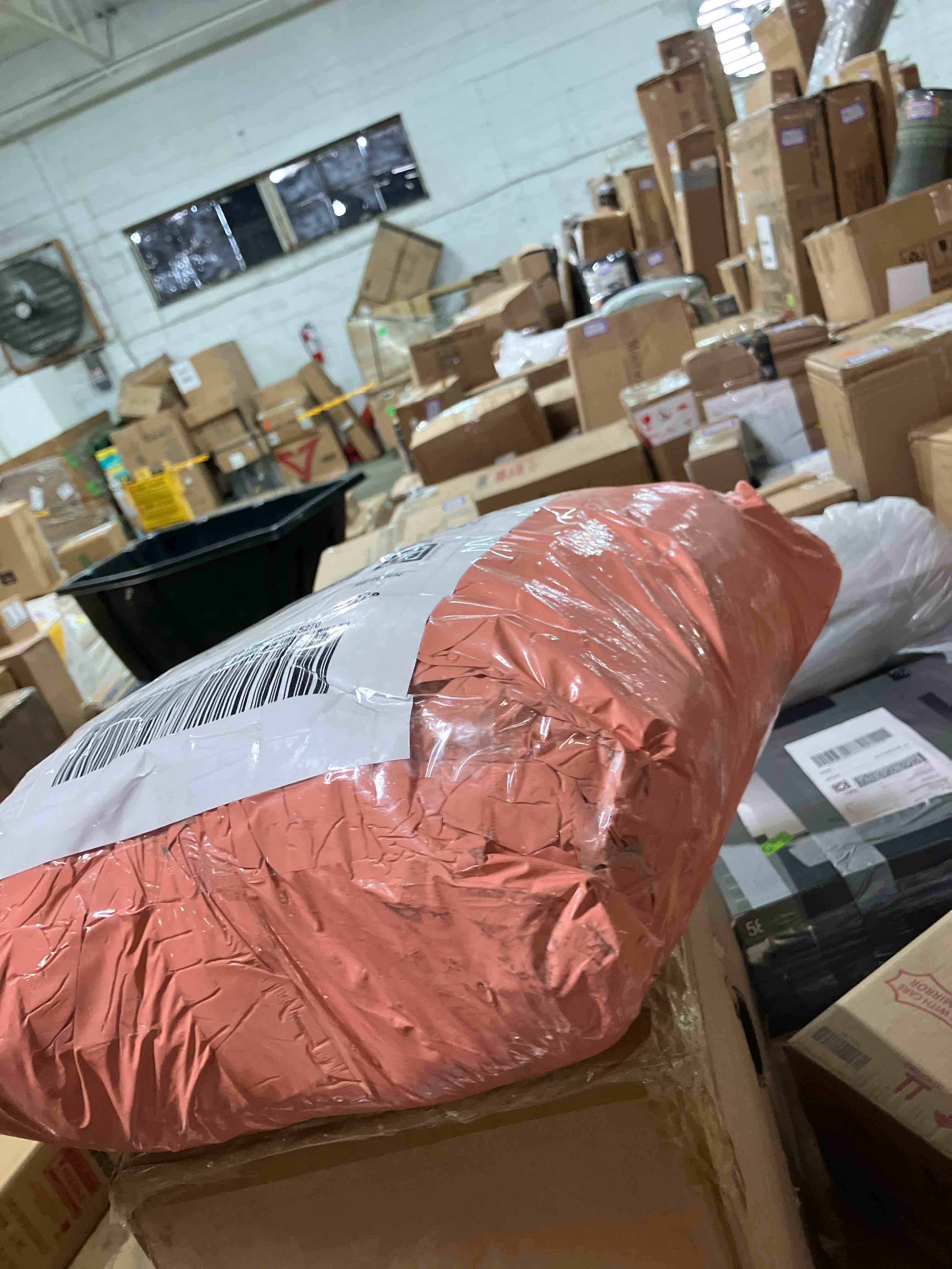 https://s3.amazonaws.com/lotting-images-prod/phillipi/PPE0116008_1730841307978.jpeg