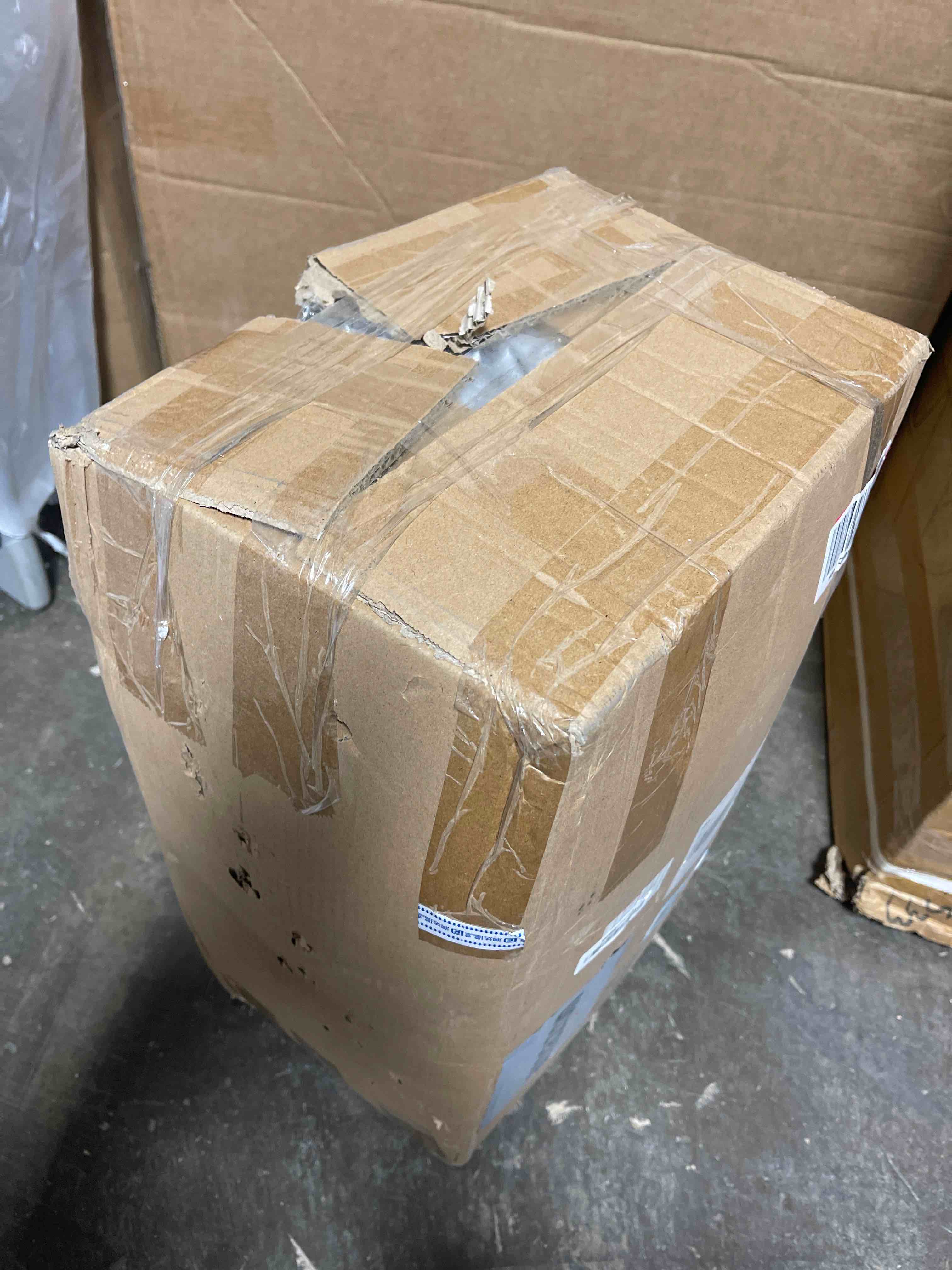 https://s3.amazonaws.com/lotting-images-prod/phillipi/PPE0116156_1728591676384.jpeg