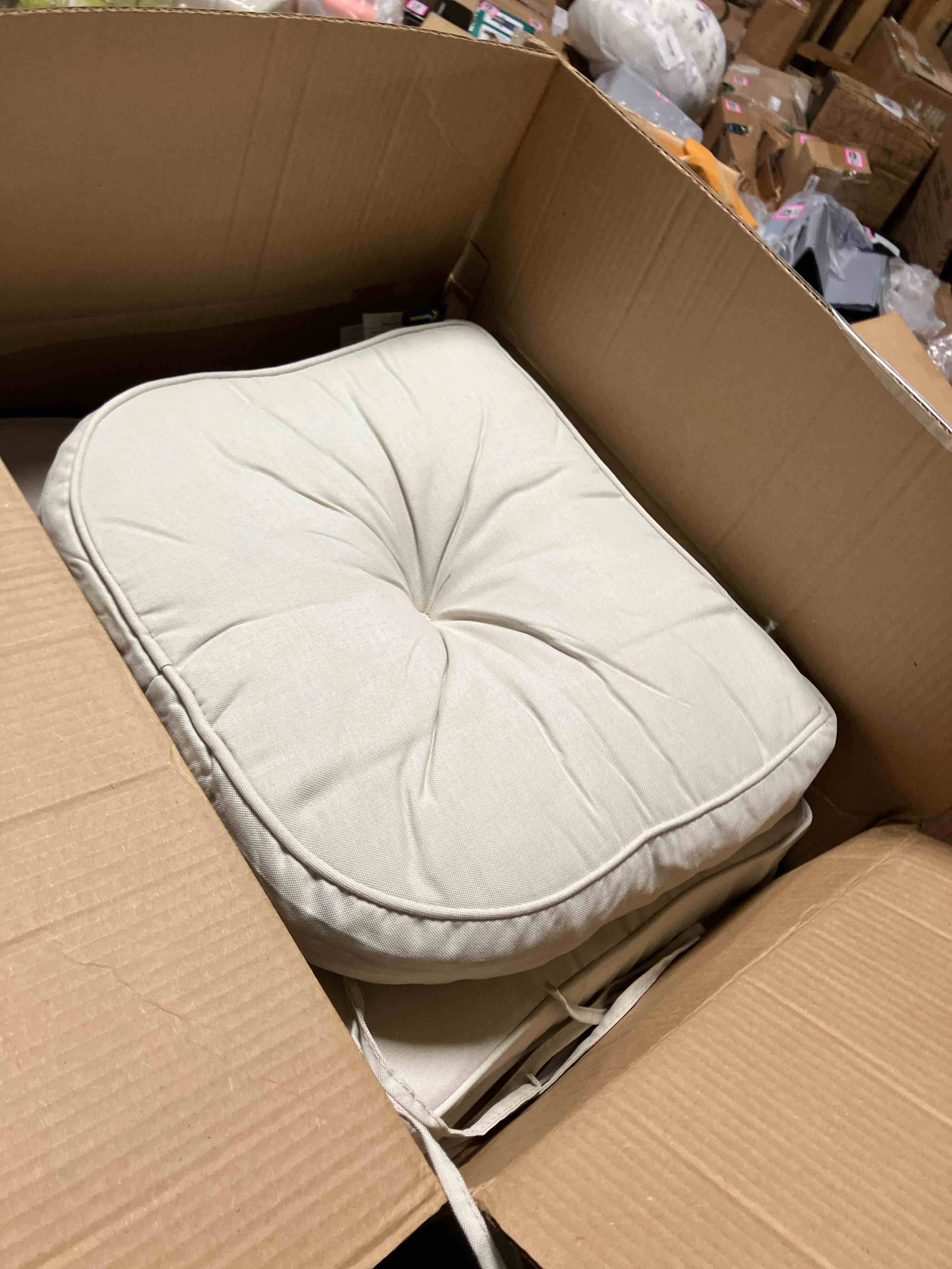https://s3.amazonaws.com/lotting-images-prod/phillipi/PPE0116457_1728568755313.jpeg