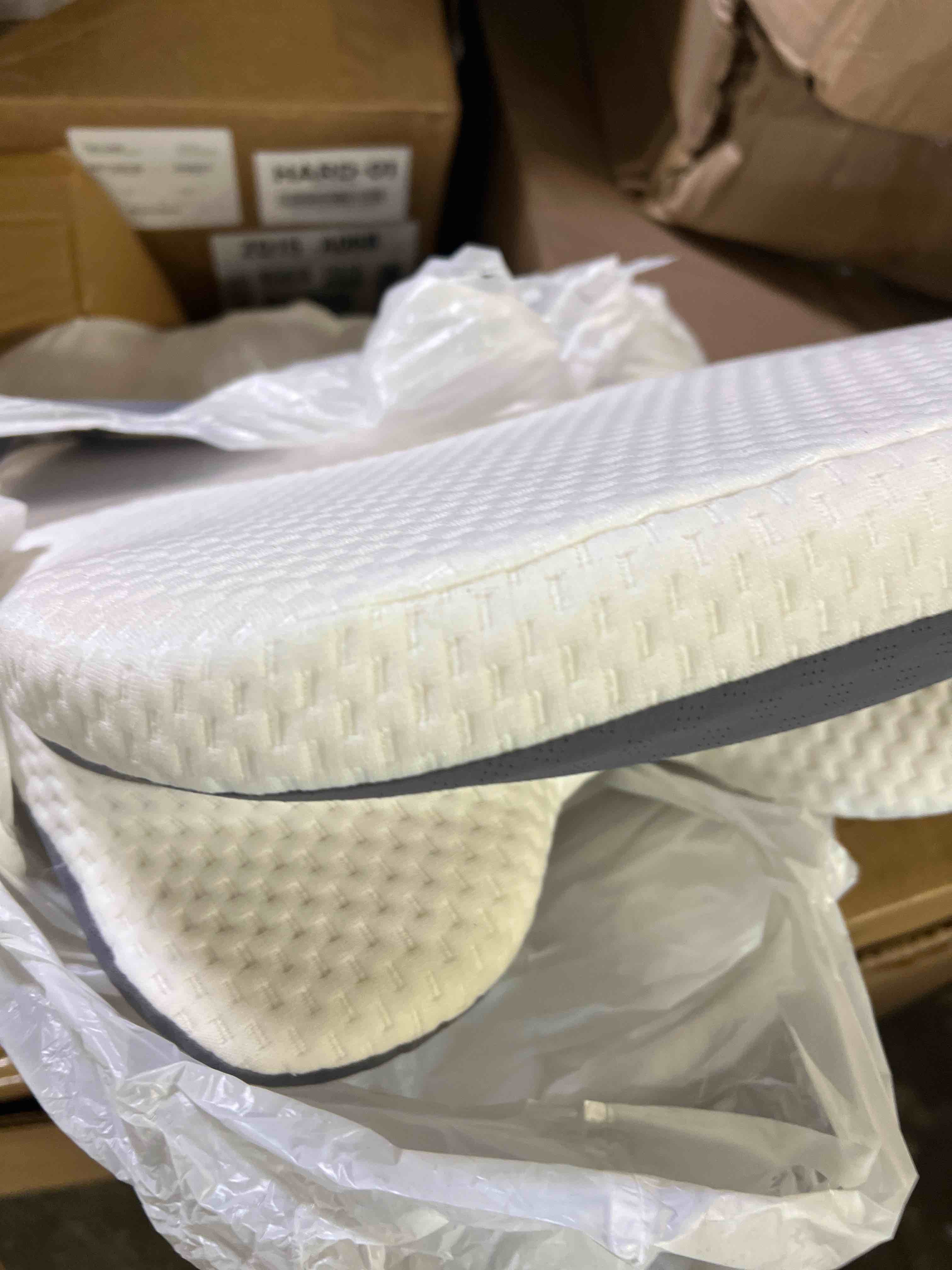 https://s3.amazonaws.com/lotting-images-prod/phillipi/PPE0116719_1728487817937.jpeg