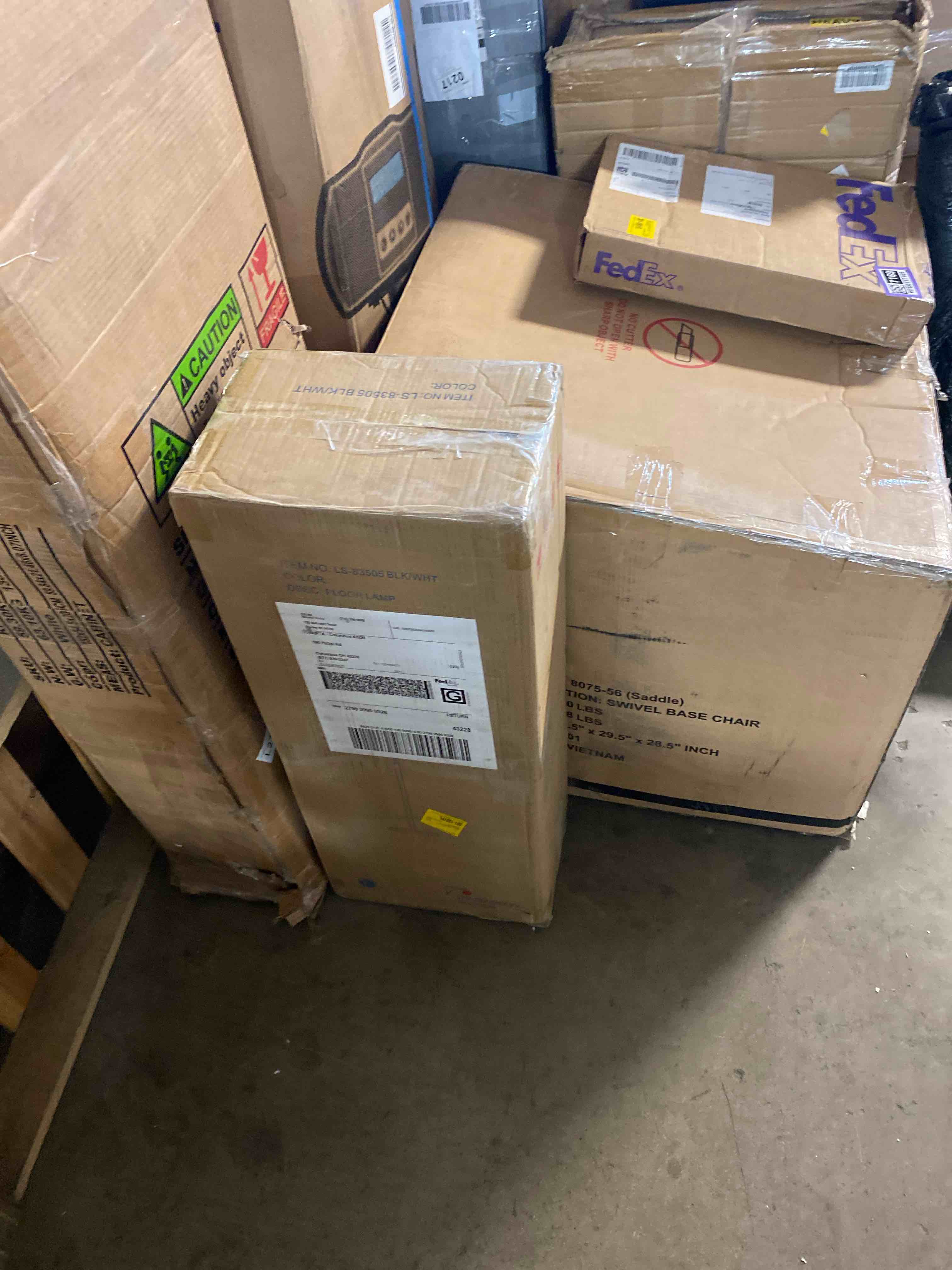 https://s3.amazonaws.com/lotting-images-prod/phillipi/PPE0117168_1728328852410.jpeg