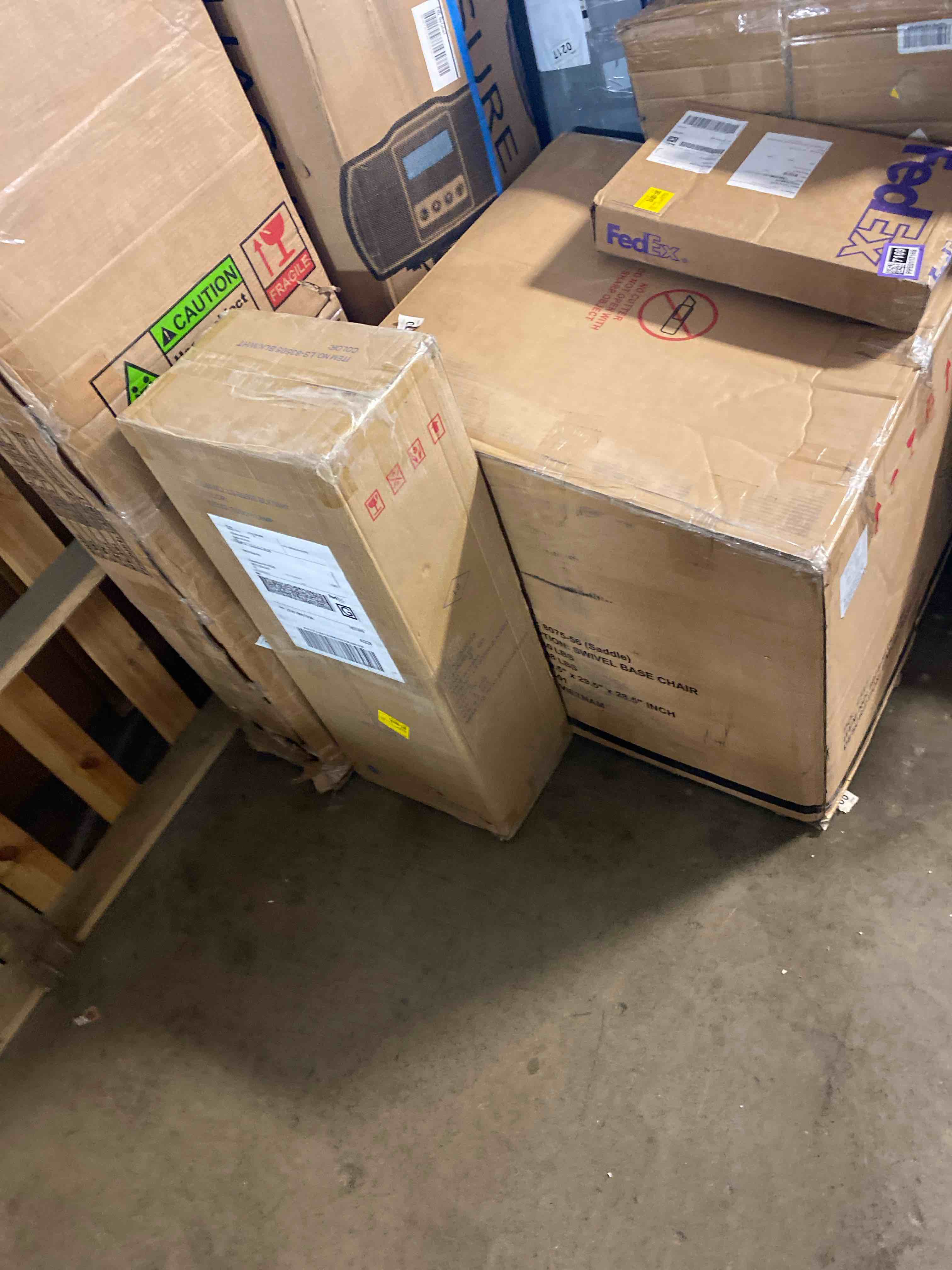 https://s3.amazonaws.com/lotting-images-prod/phillipi/PPE0117168_1728328857444.jpeg