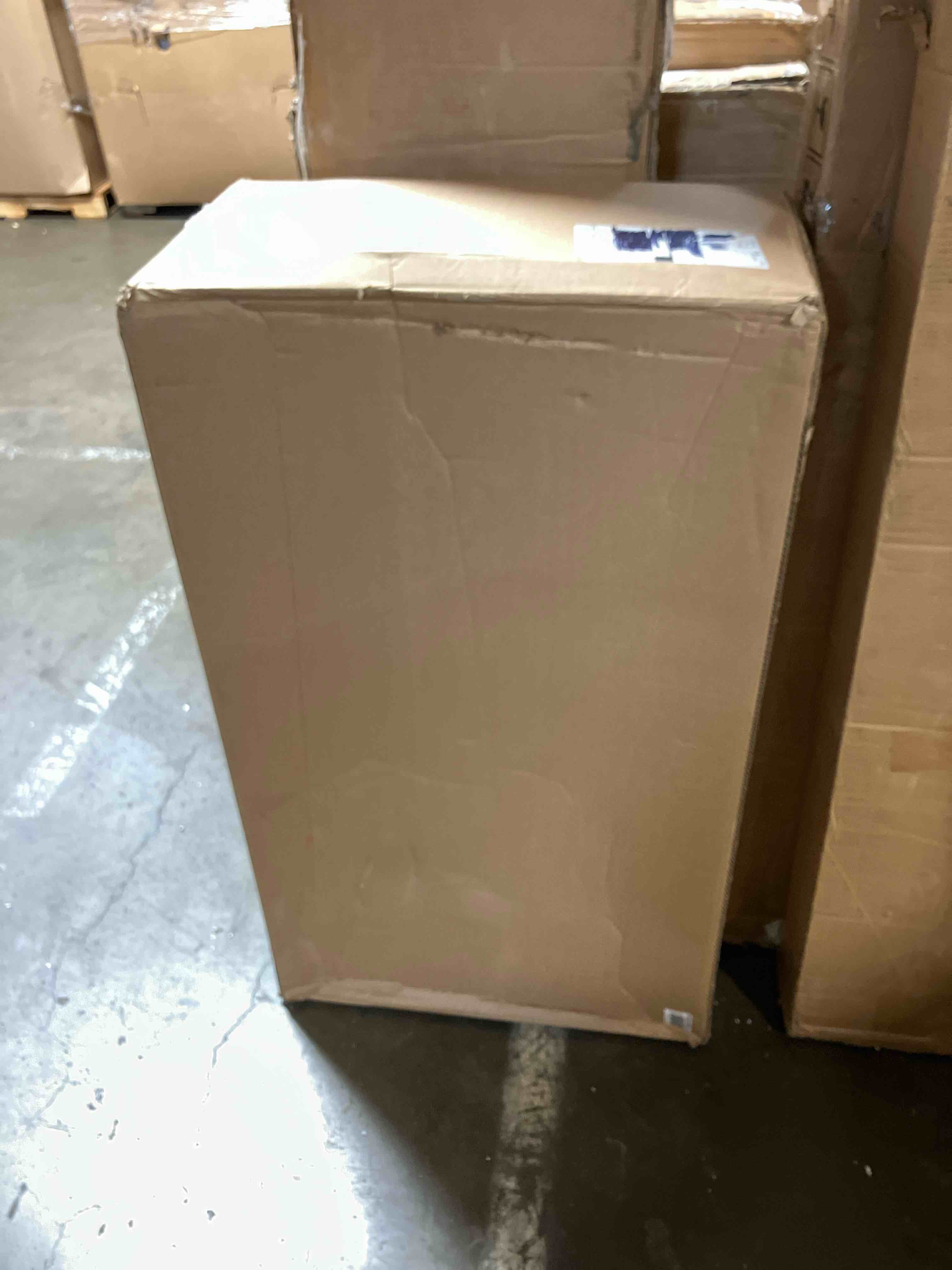 https://s3.amazonaws.com/lotting-images-prod/phillipi/PPE0117353_1728062483095.jpeg