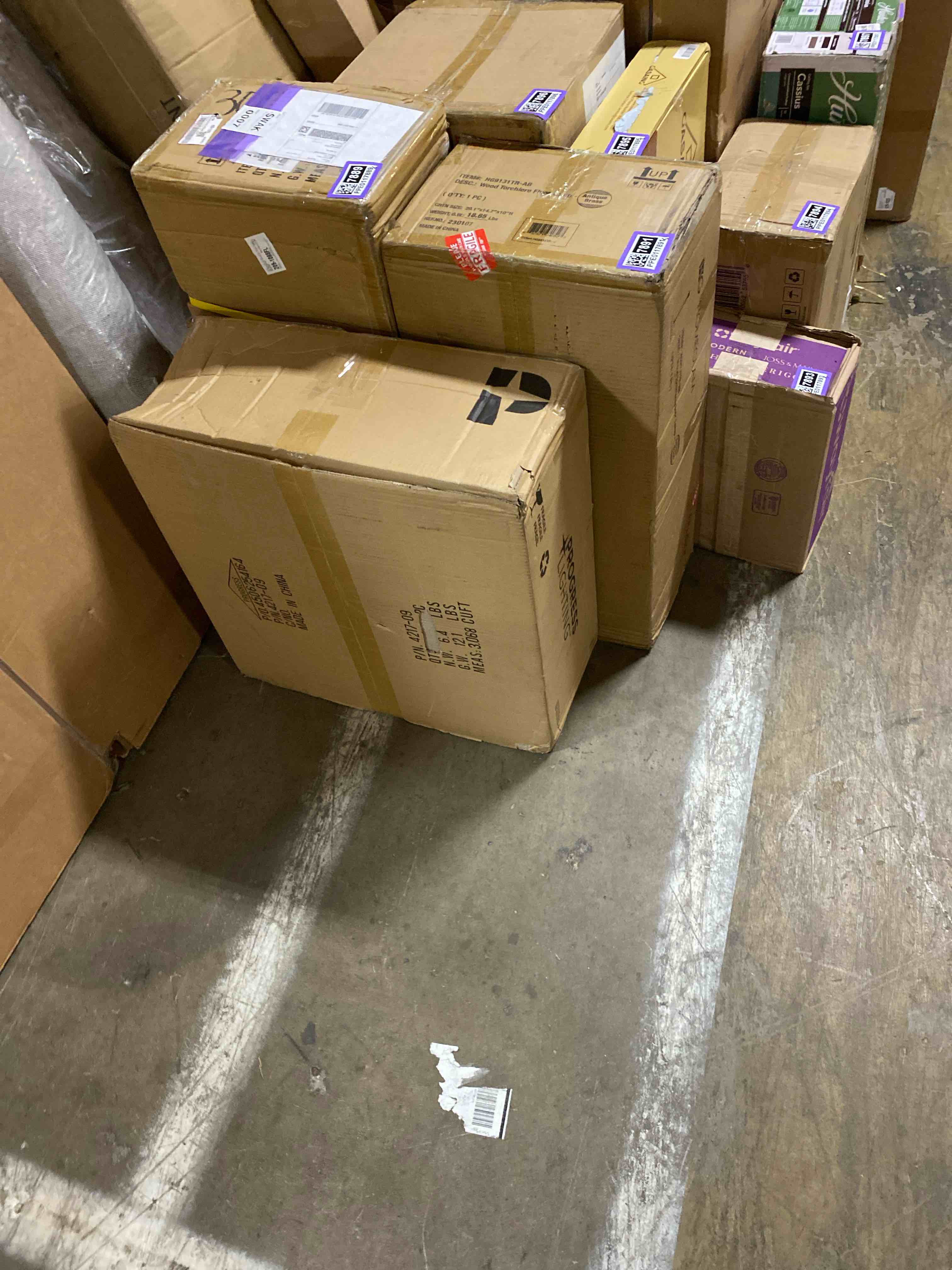 https://s3.amazonaws.com/lotting-images-prod/phillipi/PPE0117887_1727982775508.jpeg