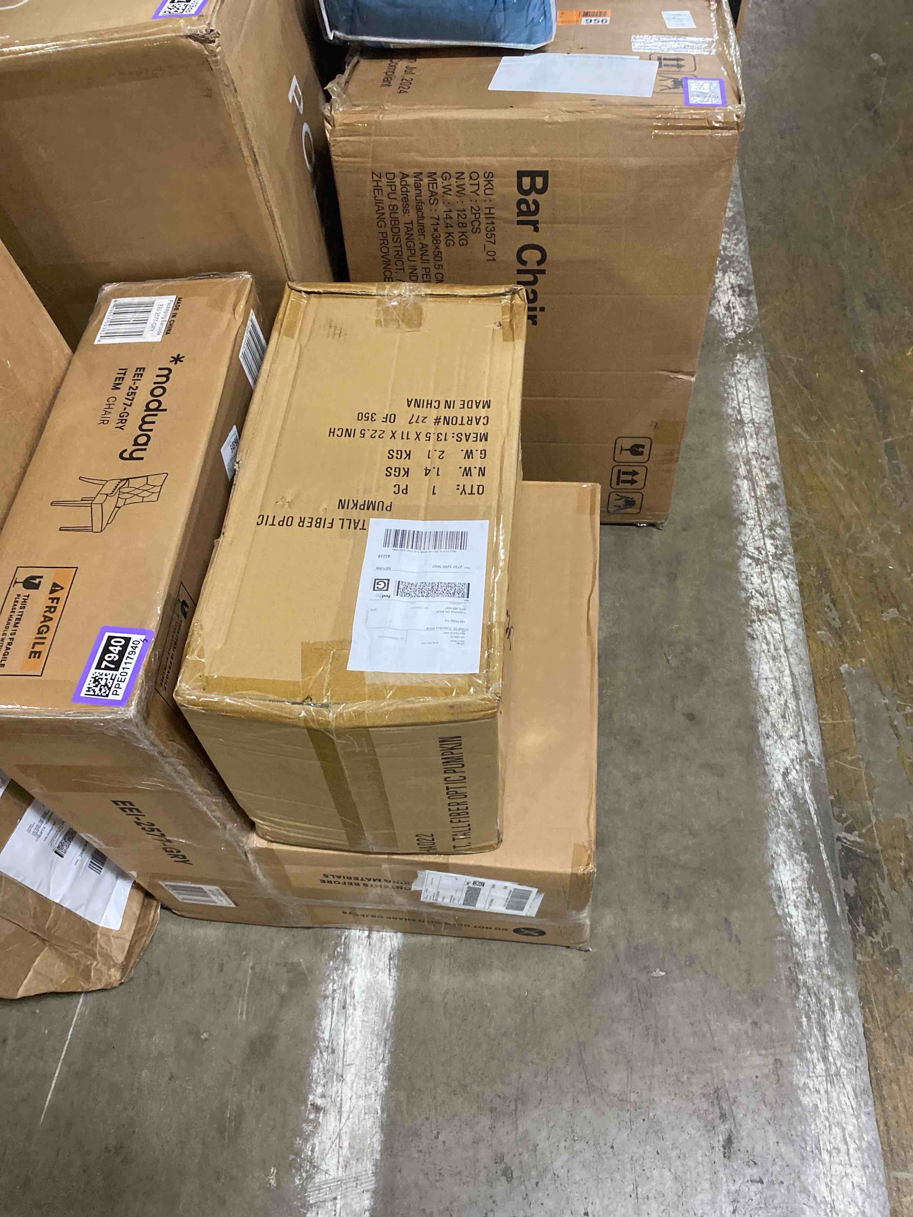https://s3.amazonaws.com/lotting-images-prod/phillipi/PPE0117937_1727899797909.jpeg