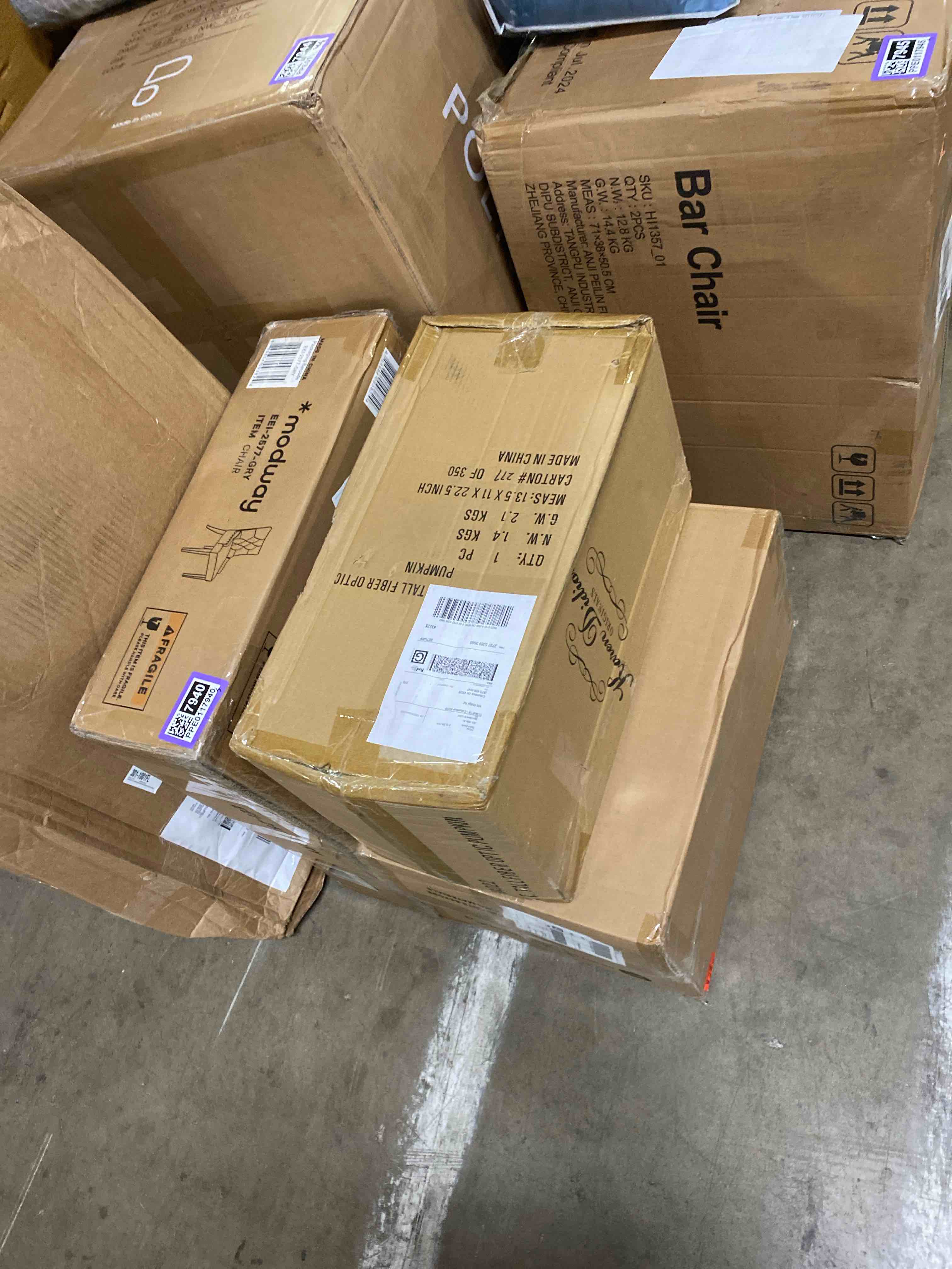 https://s3.amazonaws.com/lotting-images-prod/phillipi/PPE0117937_1727899799576.jpeg