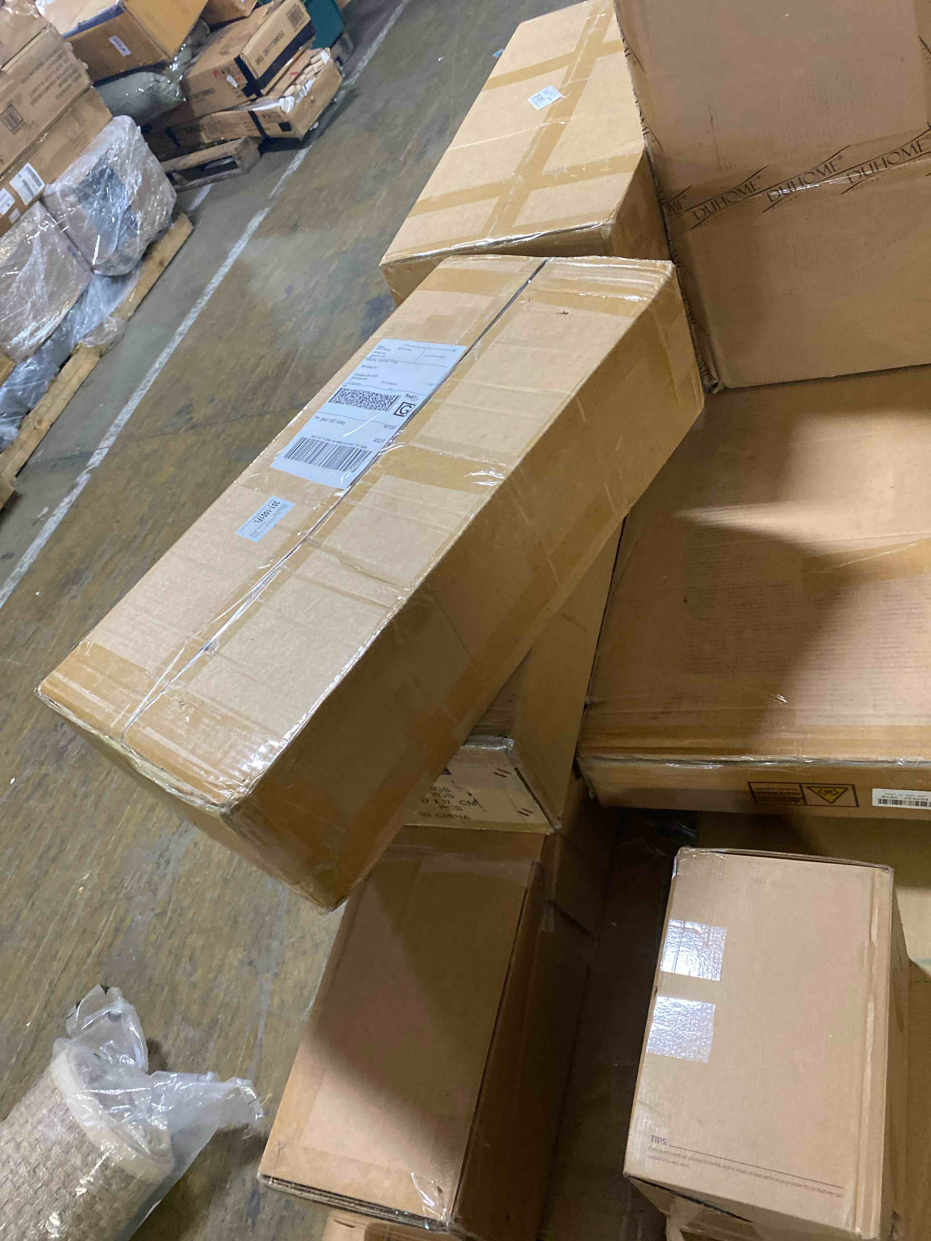 https://s3.amazonaws.com/lotting-images-prod/phillipi/PPE0117976_1727895028590.jpeg