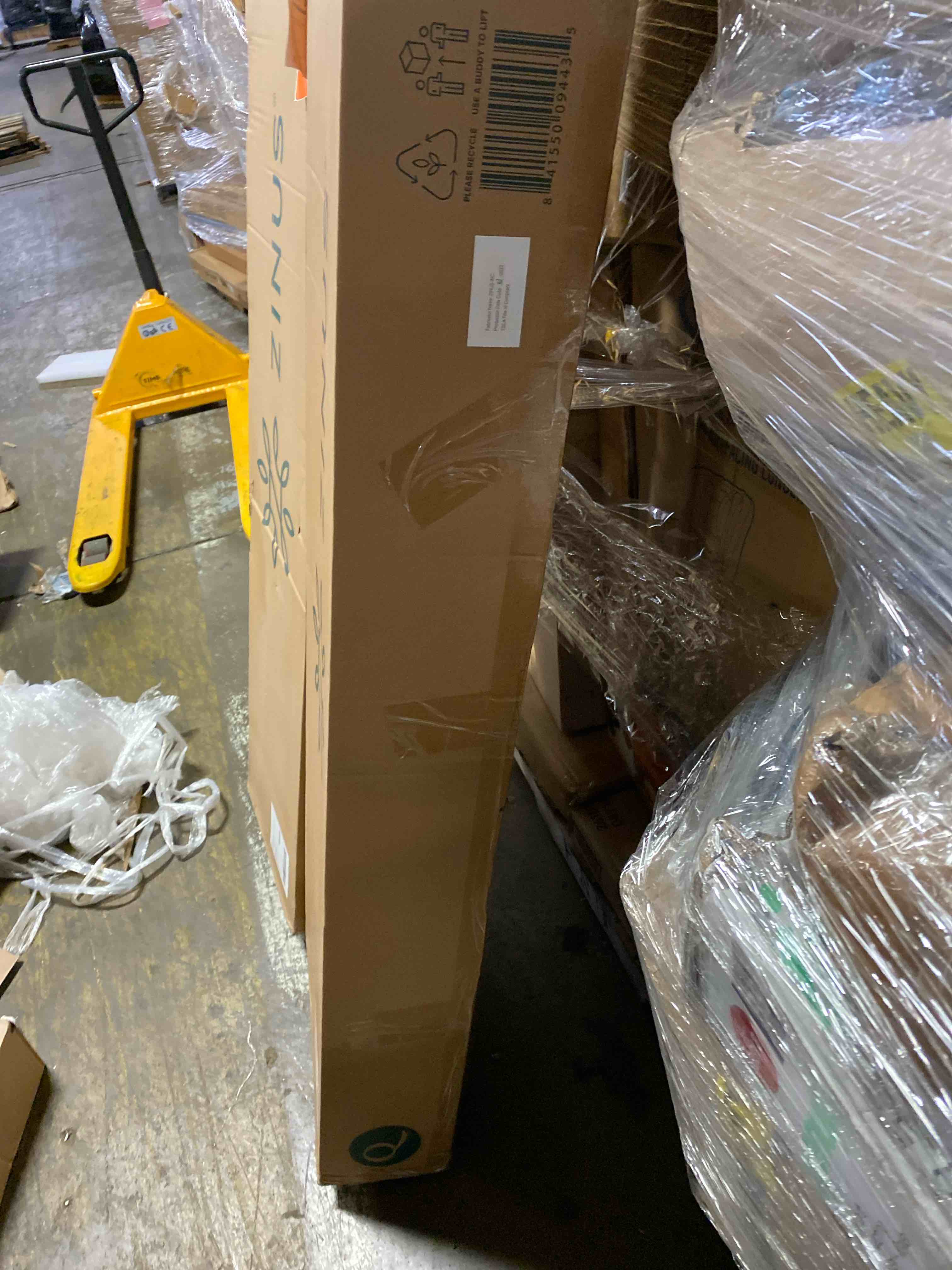 ZINUS Curtis Upholstered Platform Bed Frame, Mattress Foundation, Wood