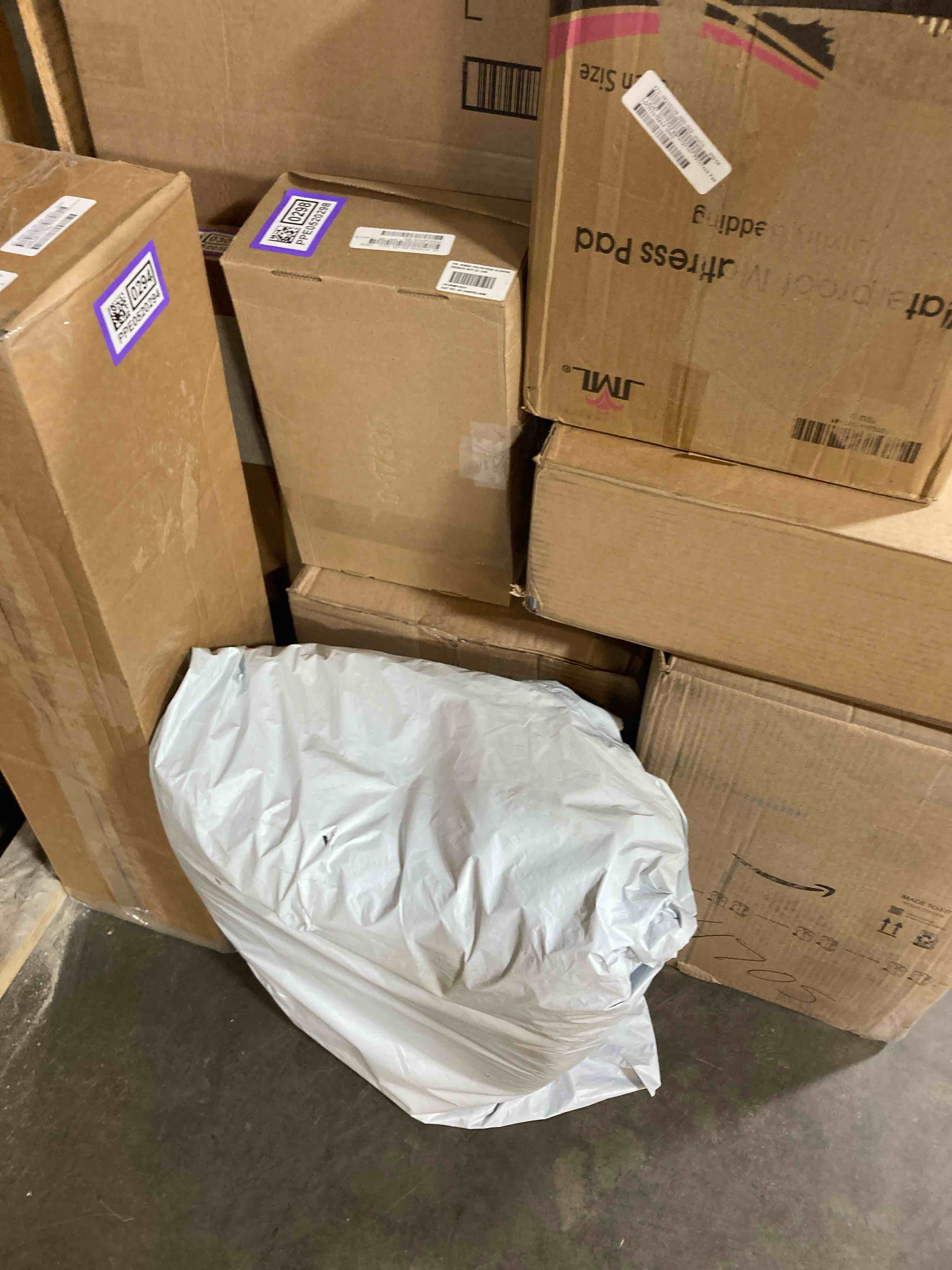 https://s3.amazonaws.com/lotting-images-prod/phillipi/PPE0520292_1742159198194.jpeg