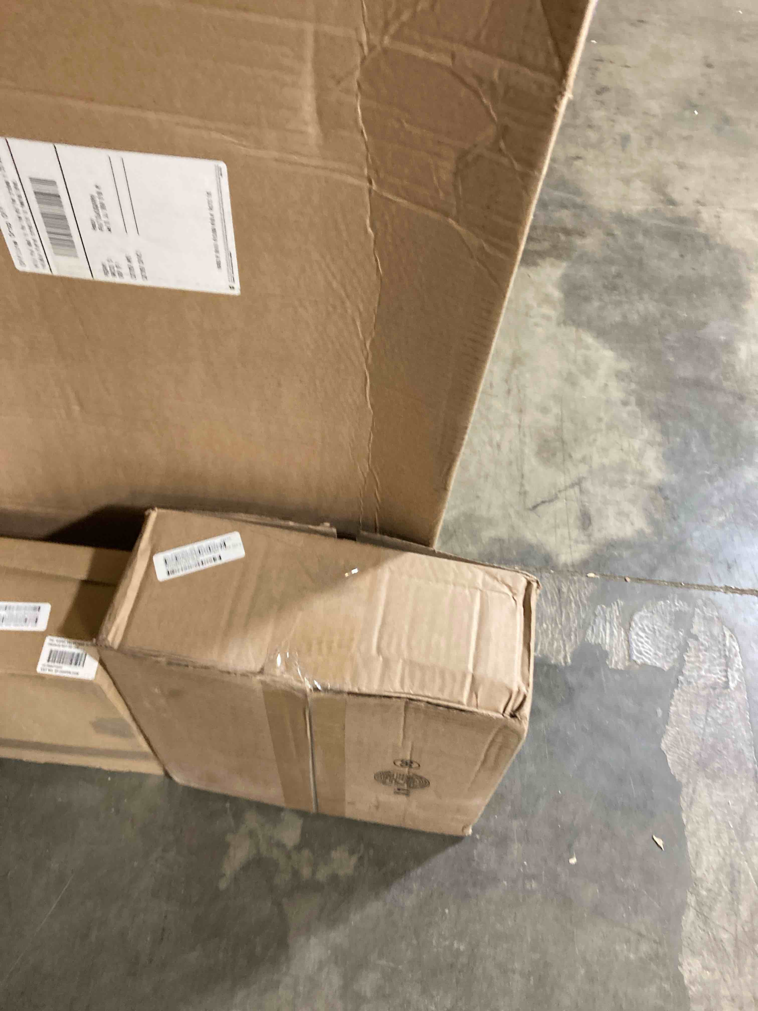 https://s3.amazonaws.com/lotting-images-prod/phillipi/PPE0520297_1742158638886.jpeg