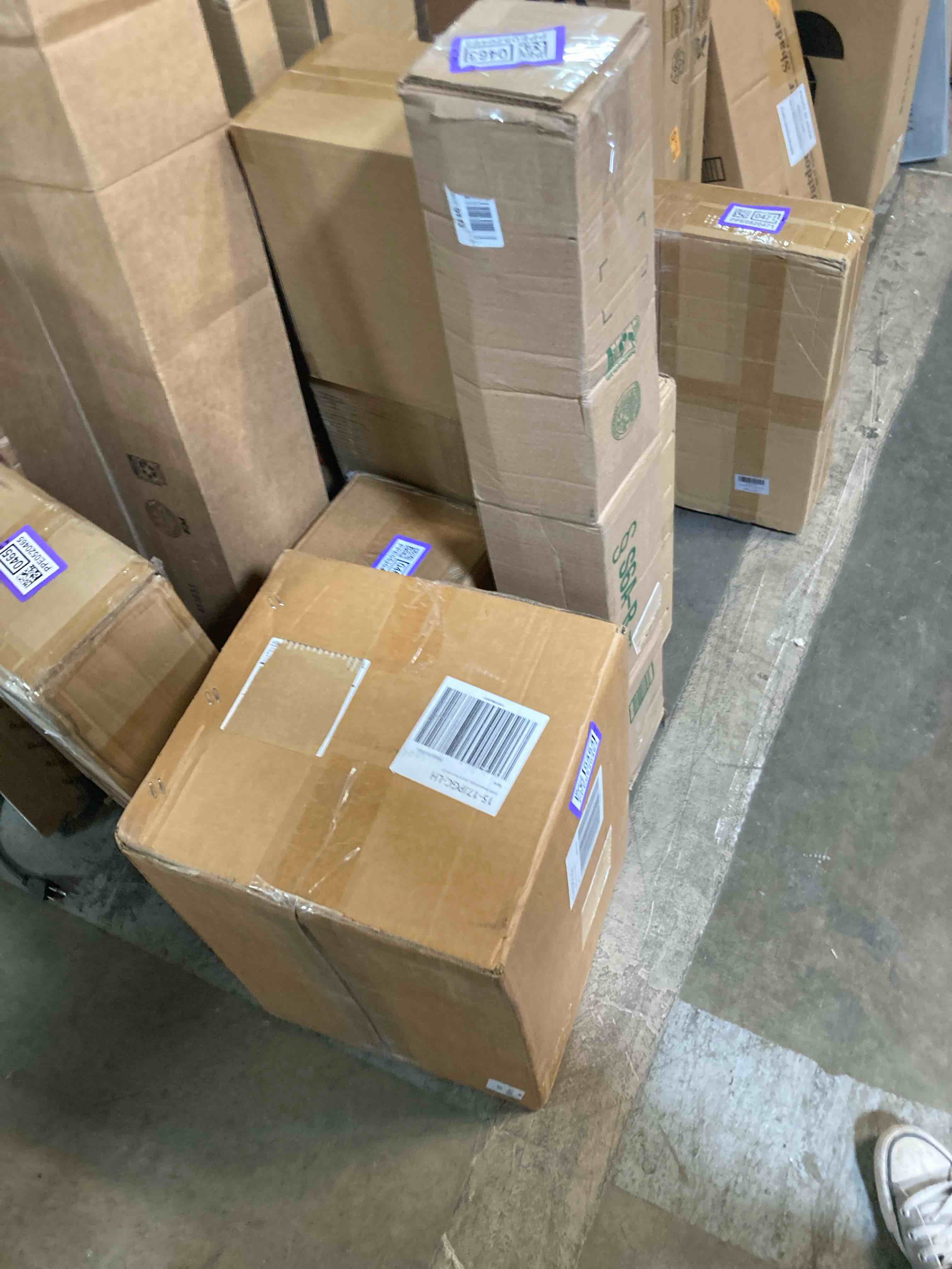 FIONE Halogen Headlight Assembly Compatible with Jeep Grand Cherokee 2014 2015 2016 Replacement Headlamp Head Light Left Driver side LH