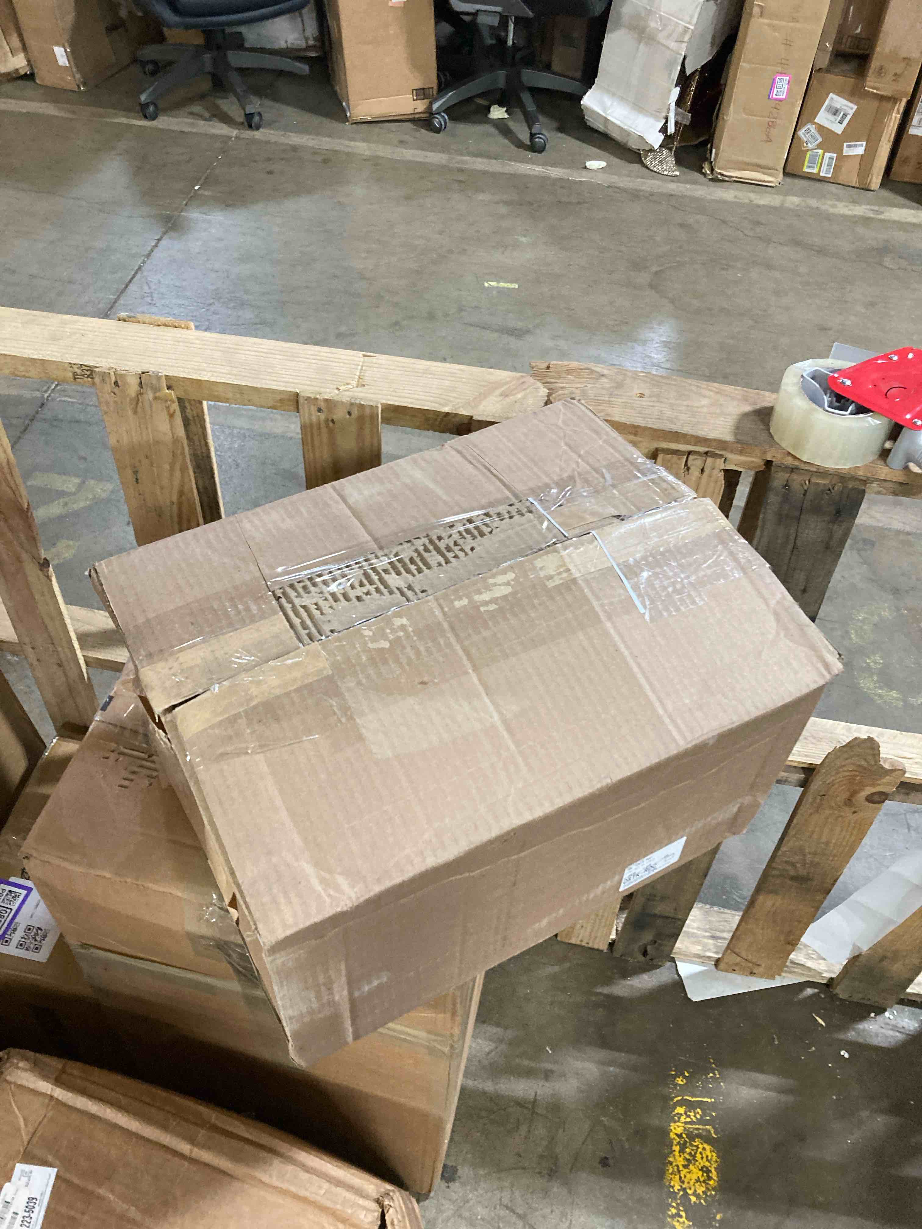 https://s3.amazonaws.com/lotting-images-prod/phillipi/PPE0520825_1741283346224.jpeg