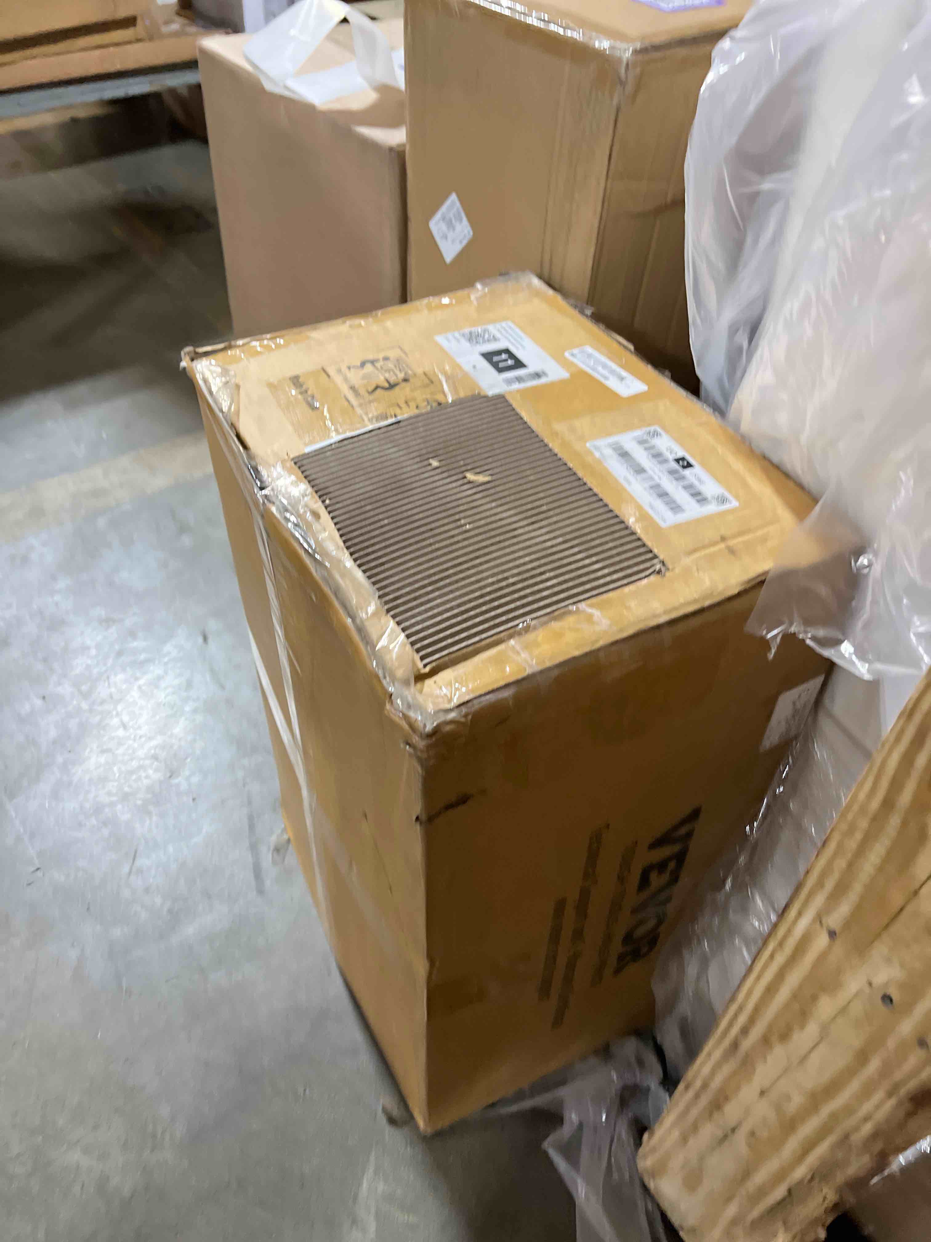 https://s3.amazonaws.com/lotting-images-prod/phillipi/PPE0521321_1739820757892.jpeg
