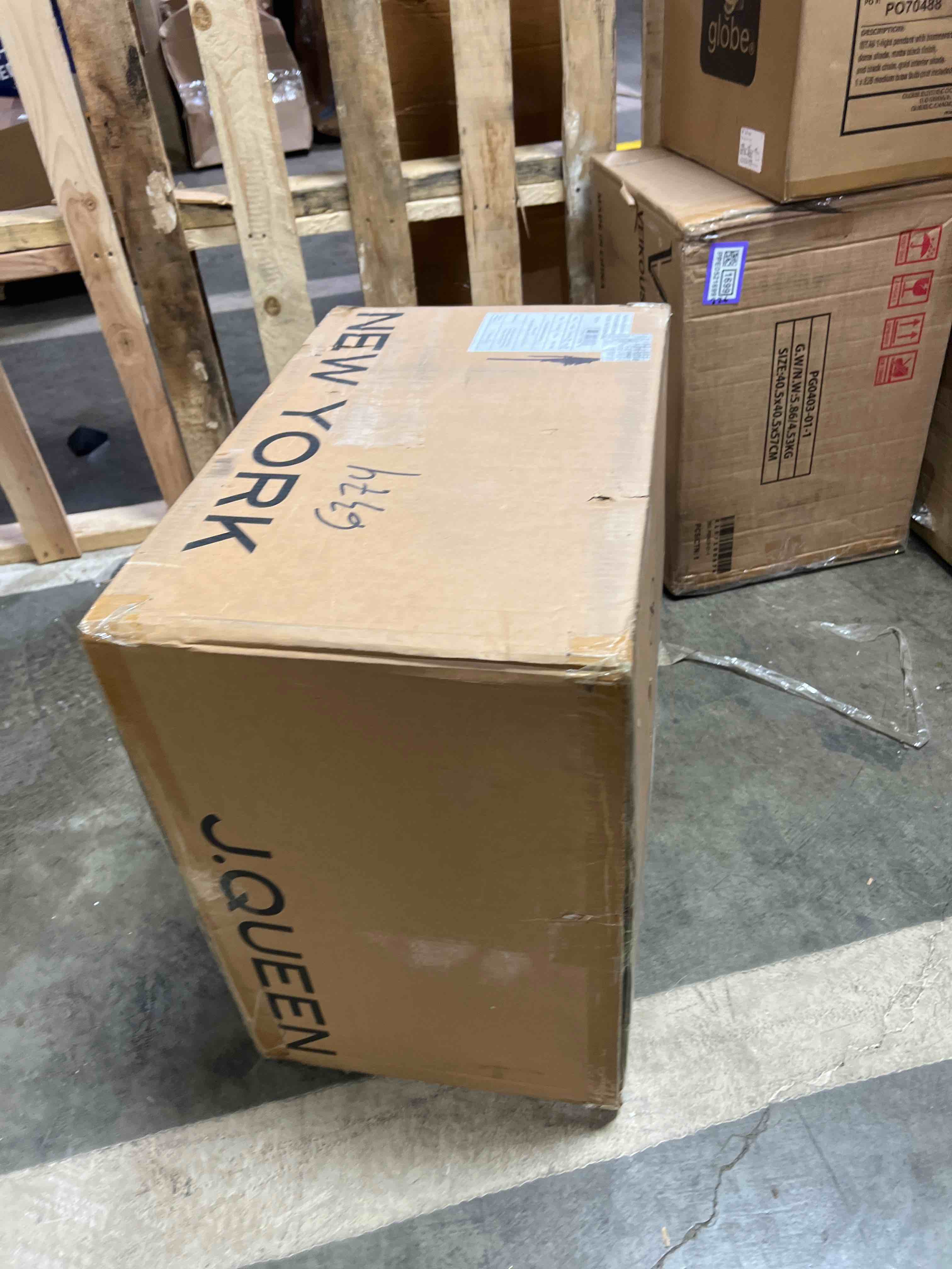 https://s3.amazonaws.com/lotting-images-prod/phillipi/PPE0521701_1739303219292.jpeg