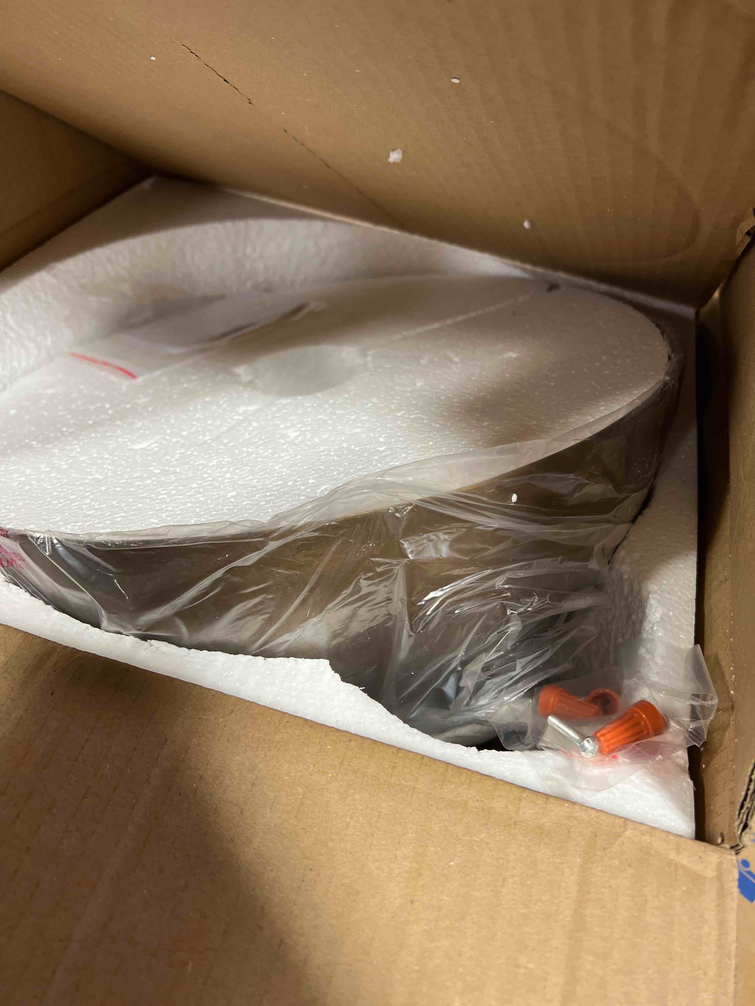 https://s3.amazonaws.com/lotting-images-prod/phillipi/PPE0521720_1739305429691.jpeg
