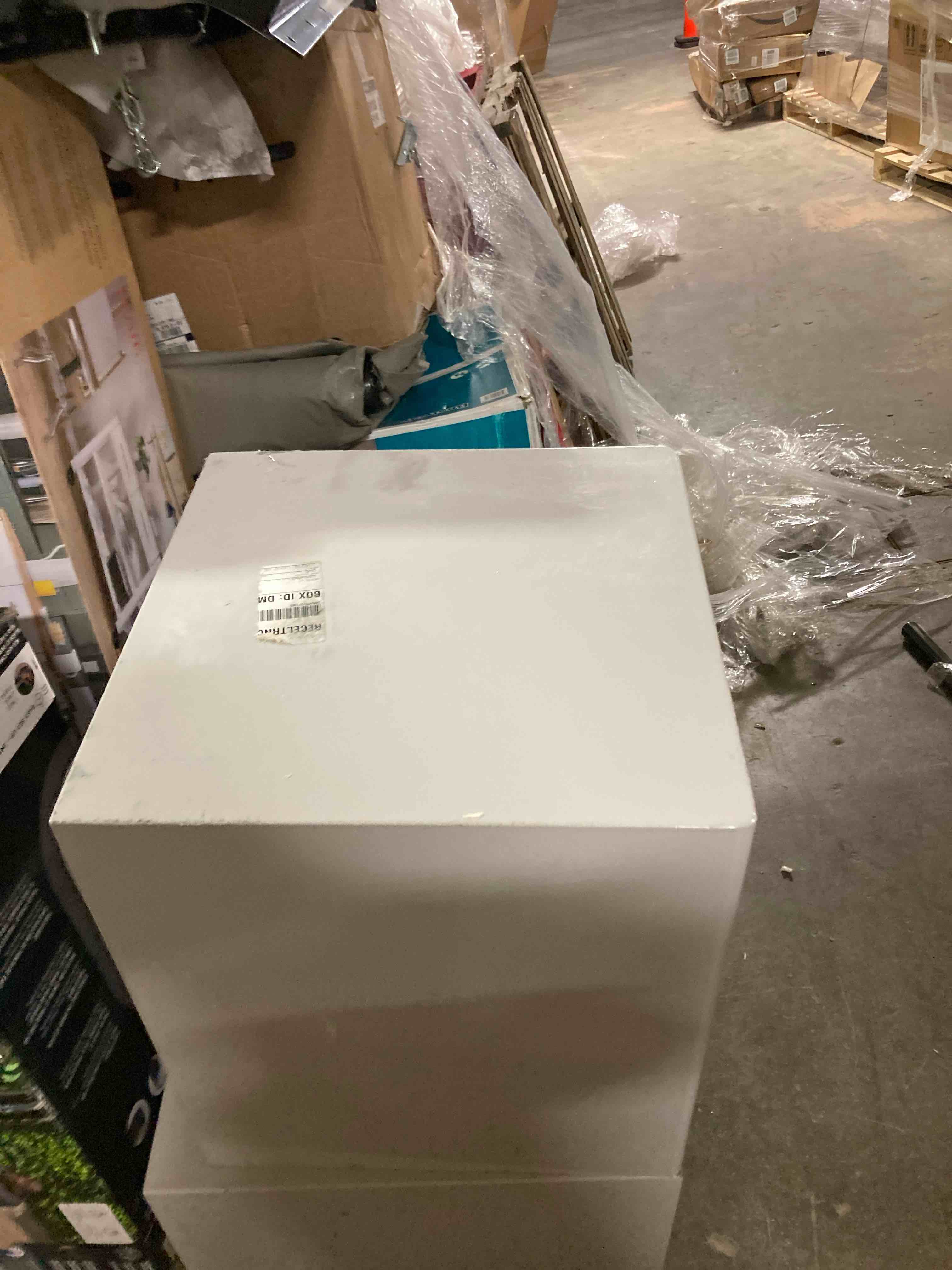 https://s3.amazonaws.com/lotting-images-prod/phillipi/PPE0522132_1739379467464.jpeg
