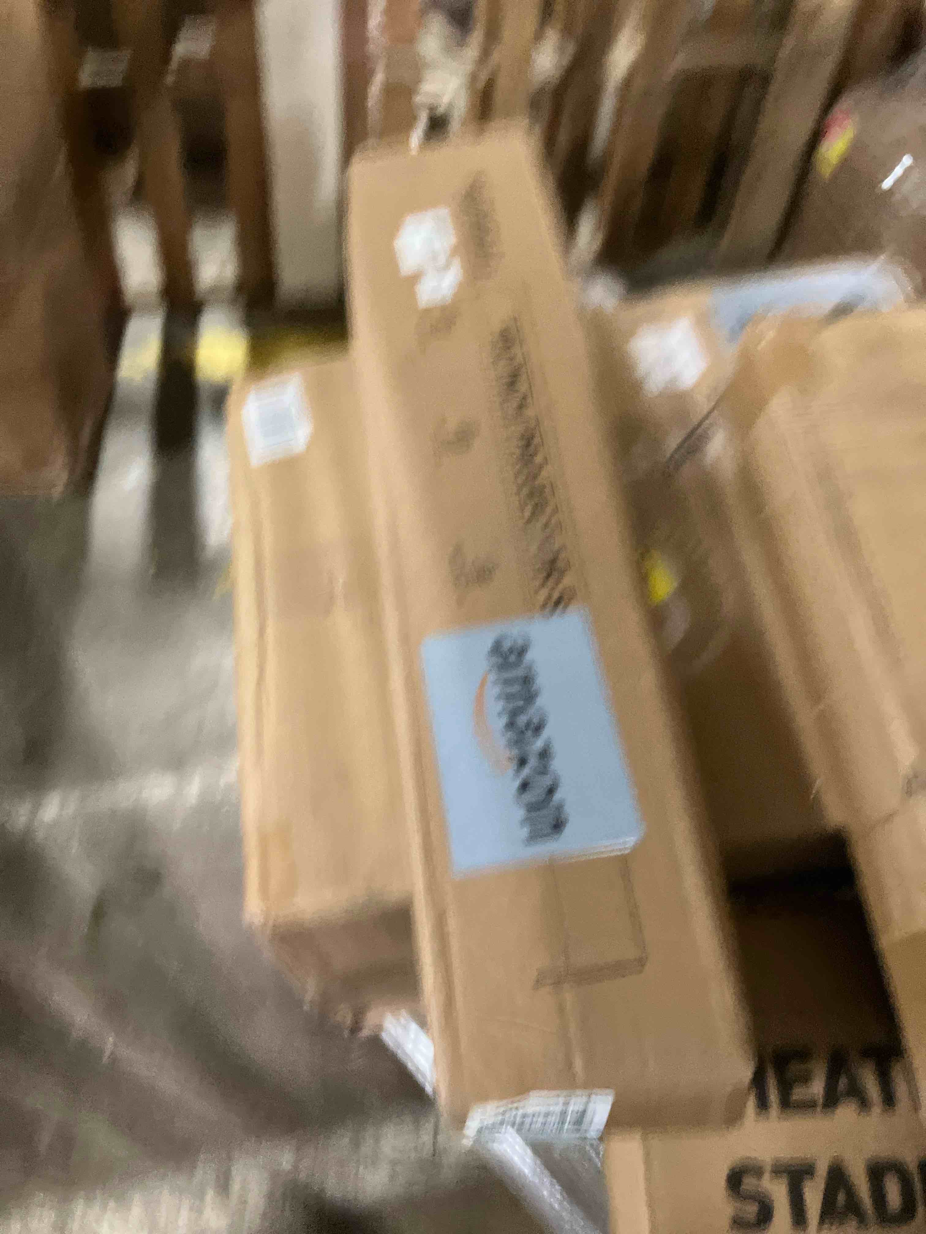 https://s3.amazonaws.com/lotting-images-prod/phillipi/PPE0522676_1738881564309.jpeg
