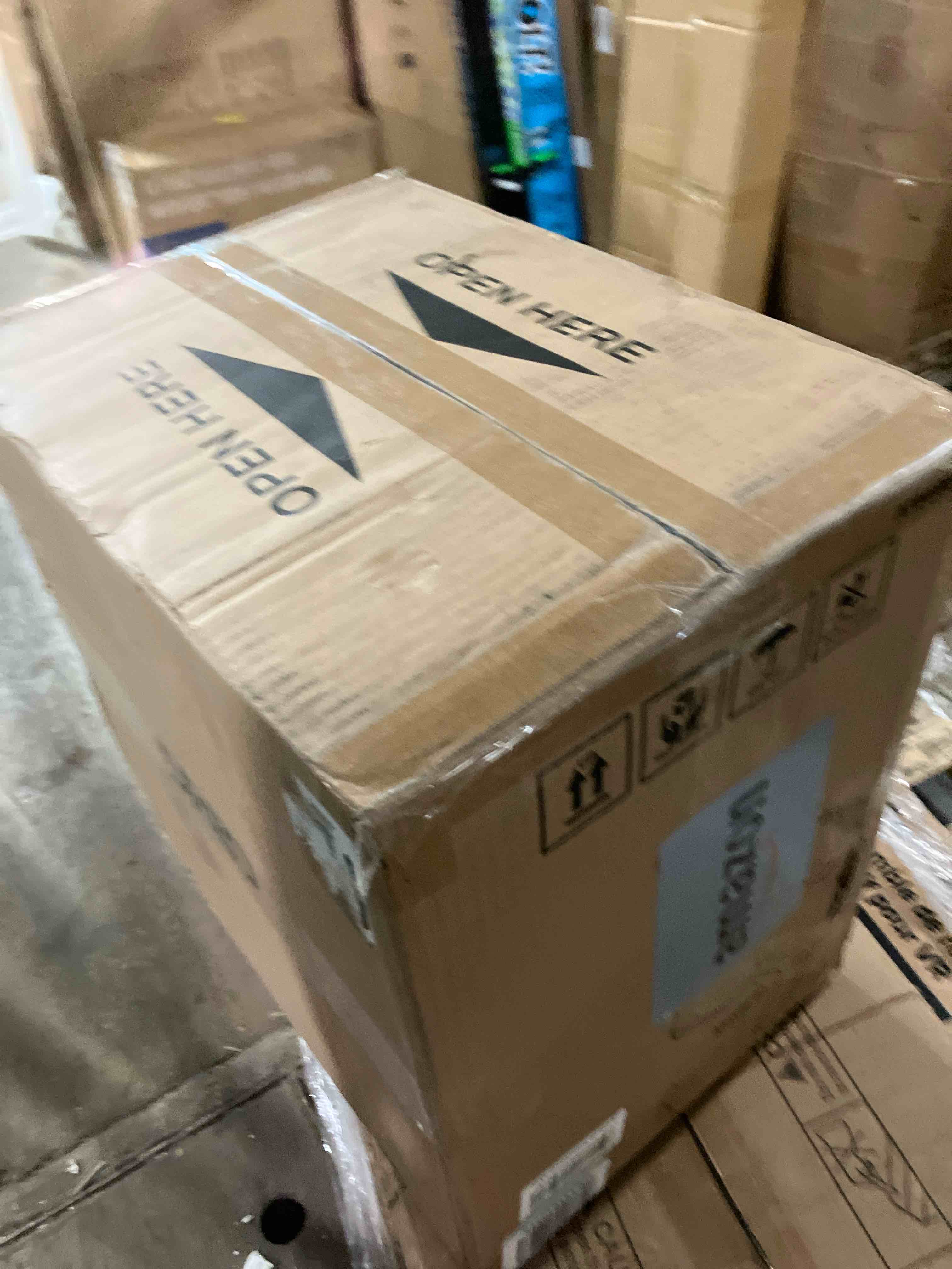 https://s3.amazonaws.com/lotting-images-prod/phillipi/PPE0522687_1738882443951.jpeg