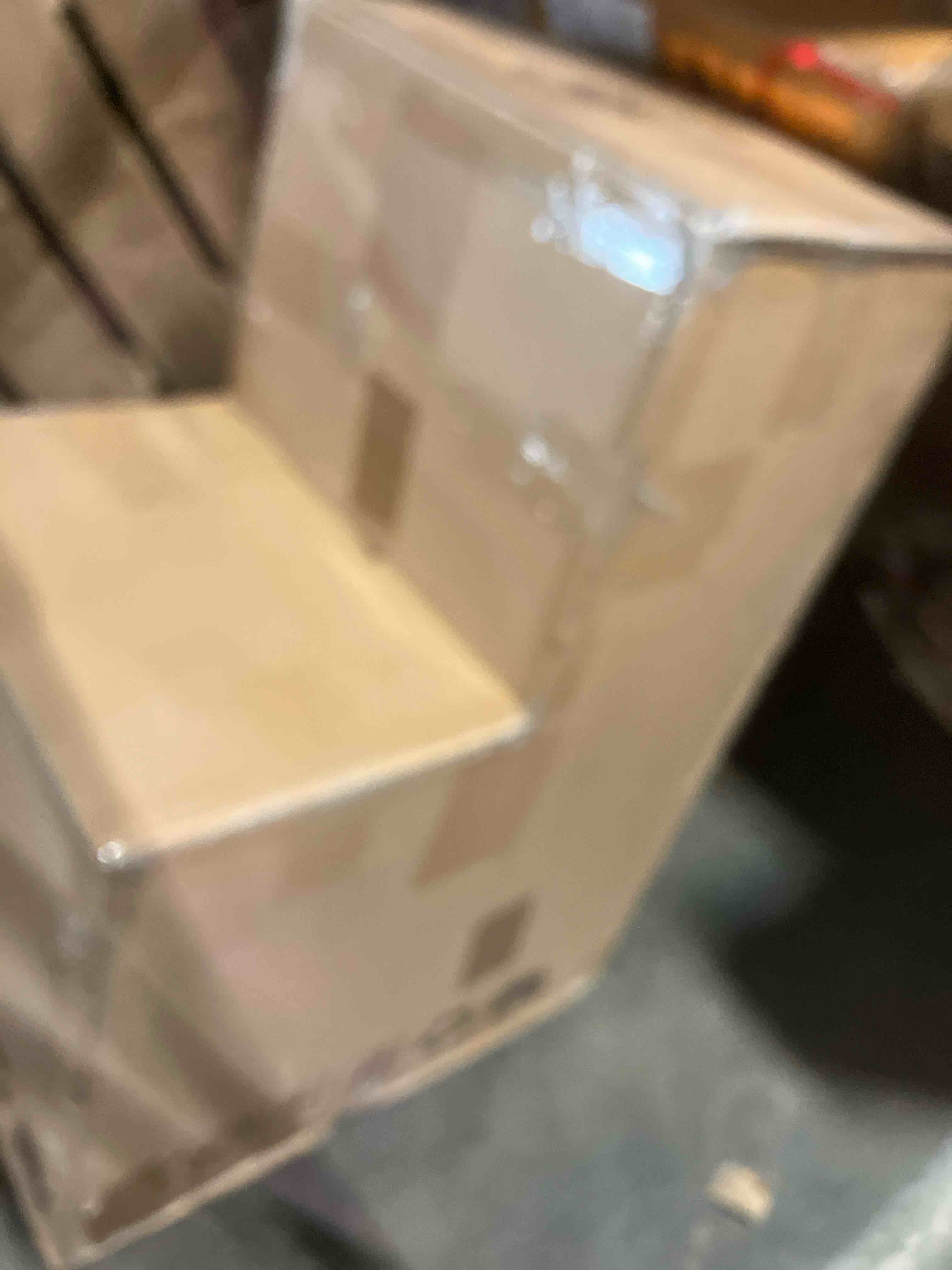 https://s3.amazonaws.com/lotting-images-prod/phillipi/PPE0522708_1738944830658.jpeg