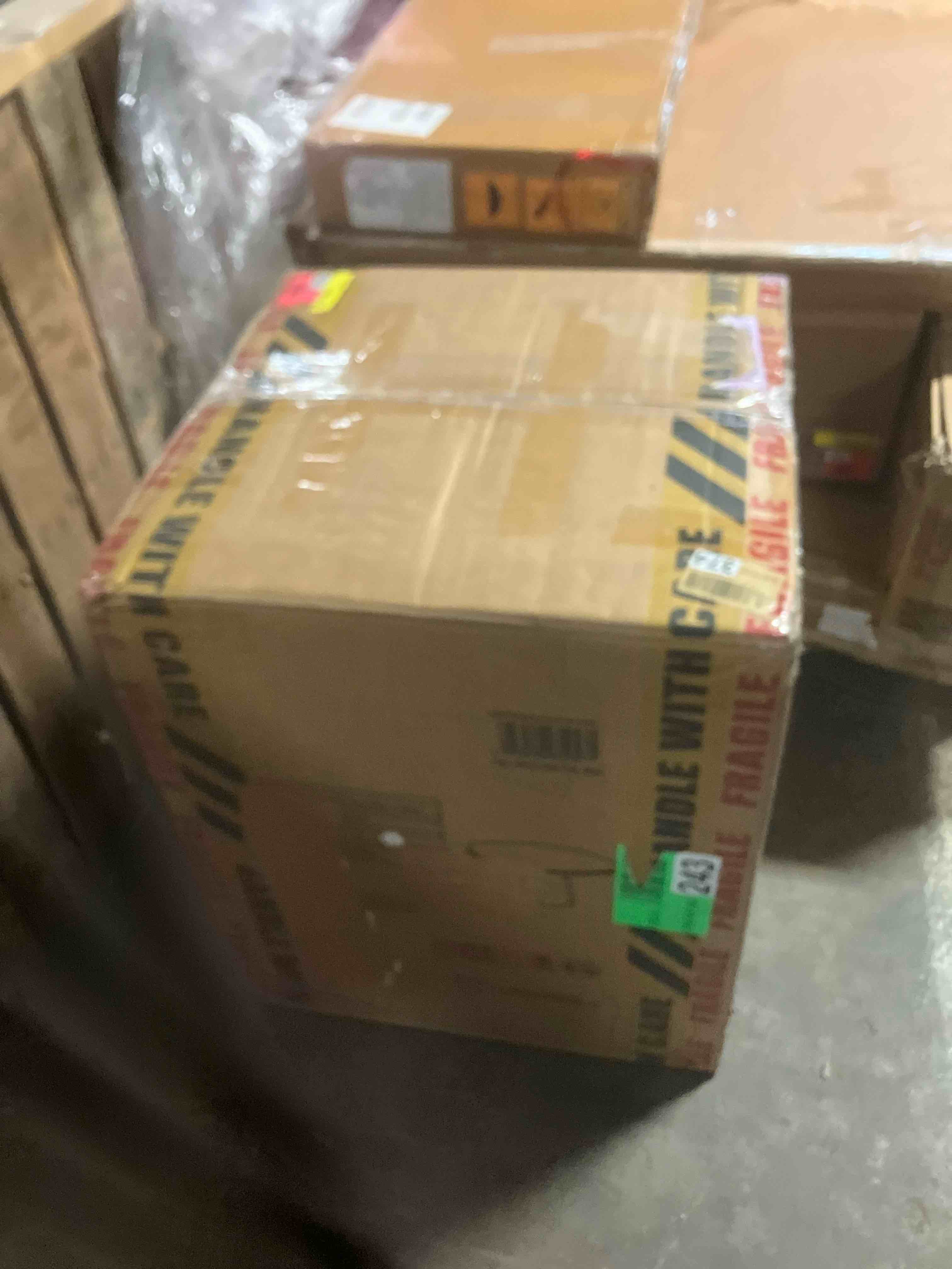 https://s3.amazonaws.com/lotting-images-prod/phillipi/PPE0522710_1738945074447.jpeg