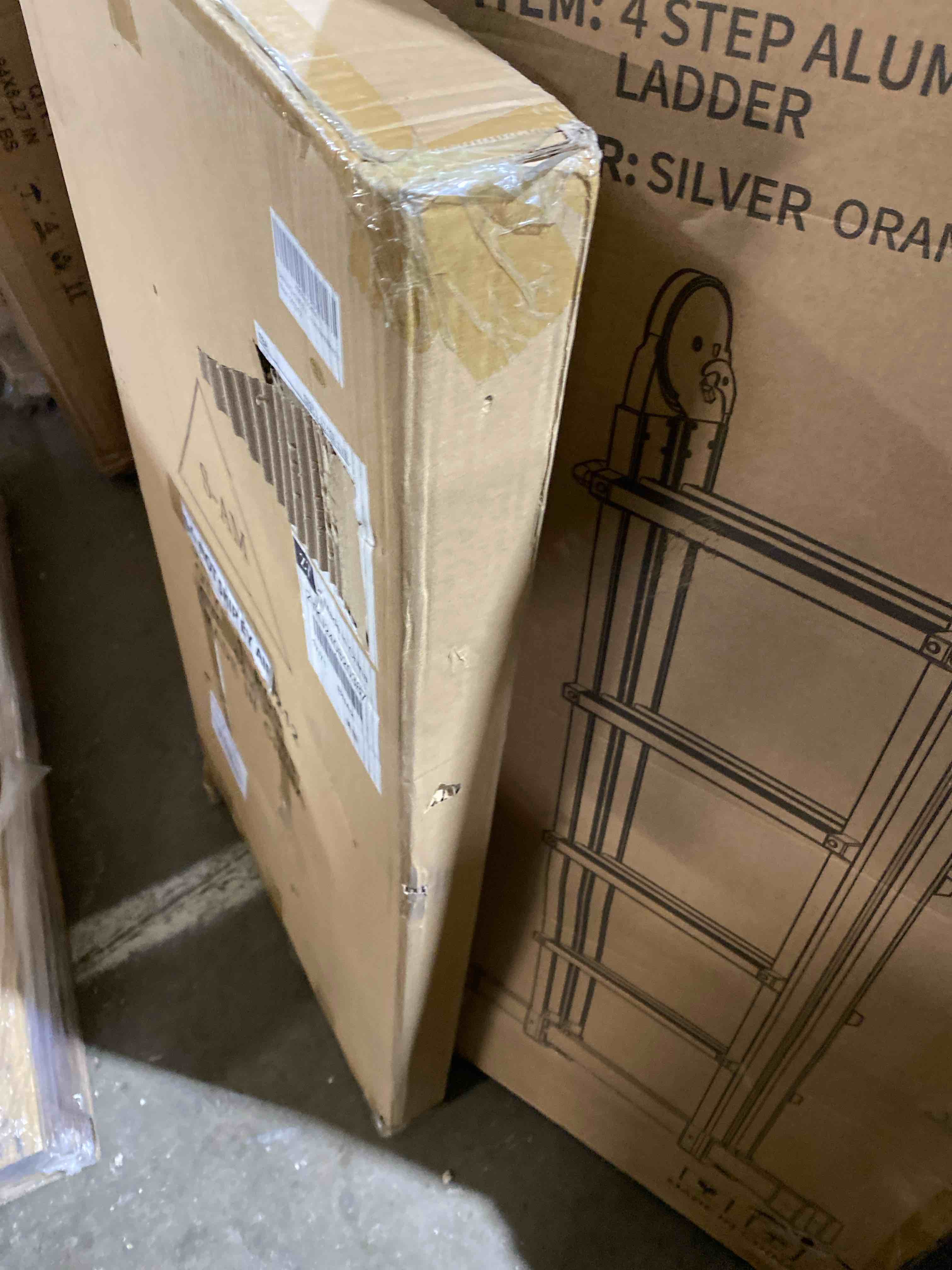 https://s3.amazonaws.com/lotting-images-prod/phillipi/PPE0523016_1738787946454.jpeg