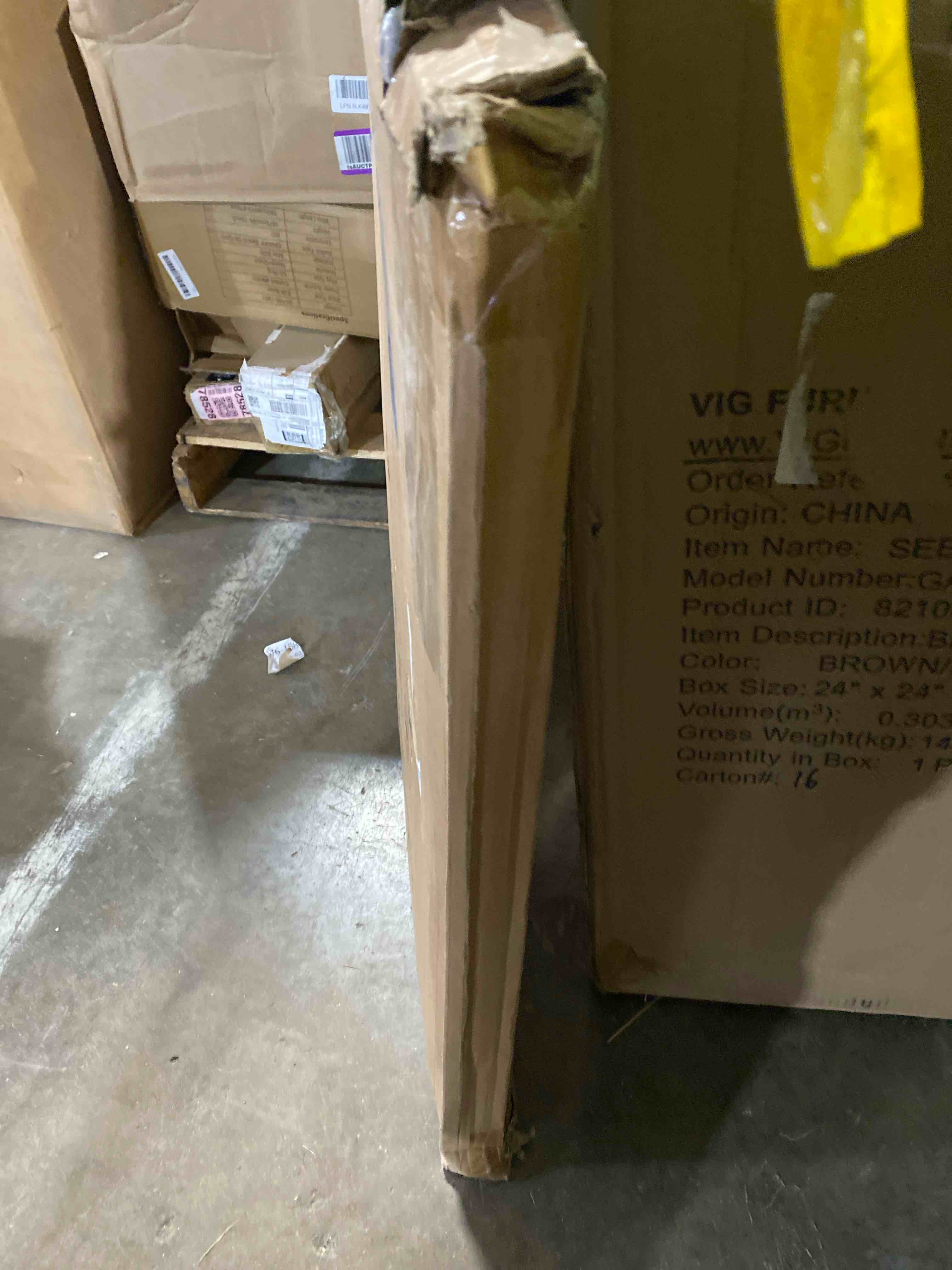 https://s3.amazonaws.com/lotting-images-prod/phillipi/PPE0523047_1738860983456.jpeg