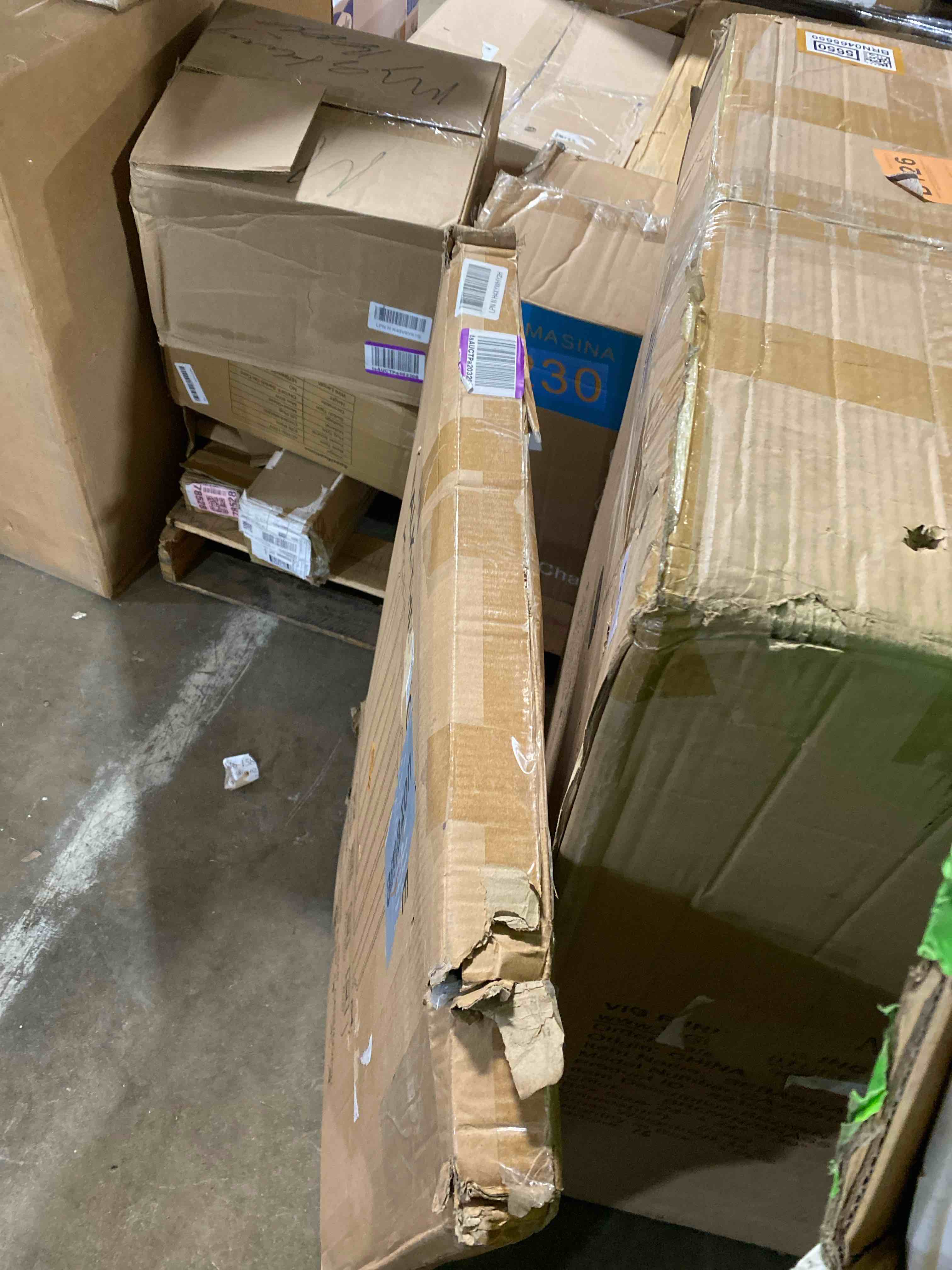 https://s3.amazonaws.com/lotting-images-prod/phillipi/PPE0523047_1738860985825.jpeg
