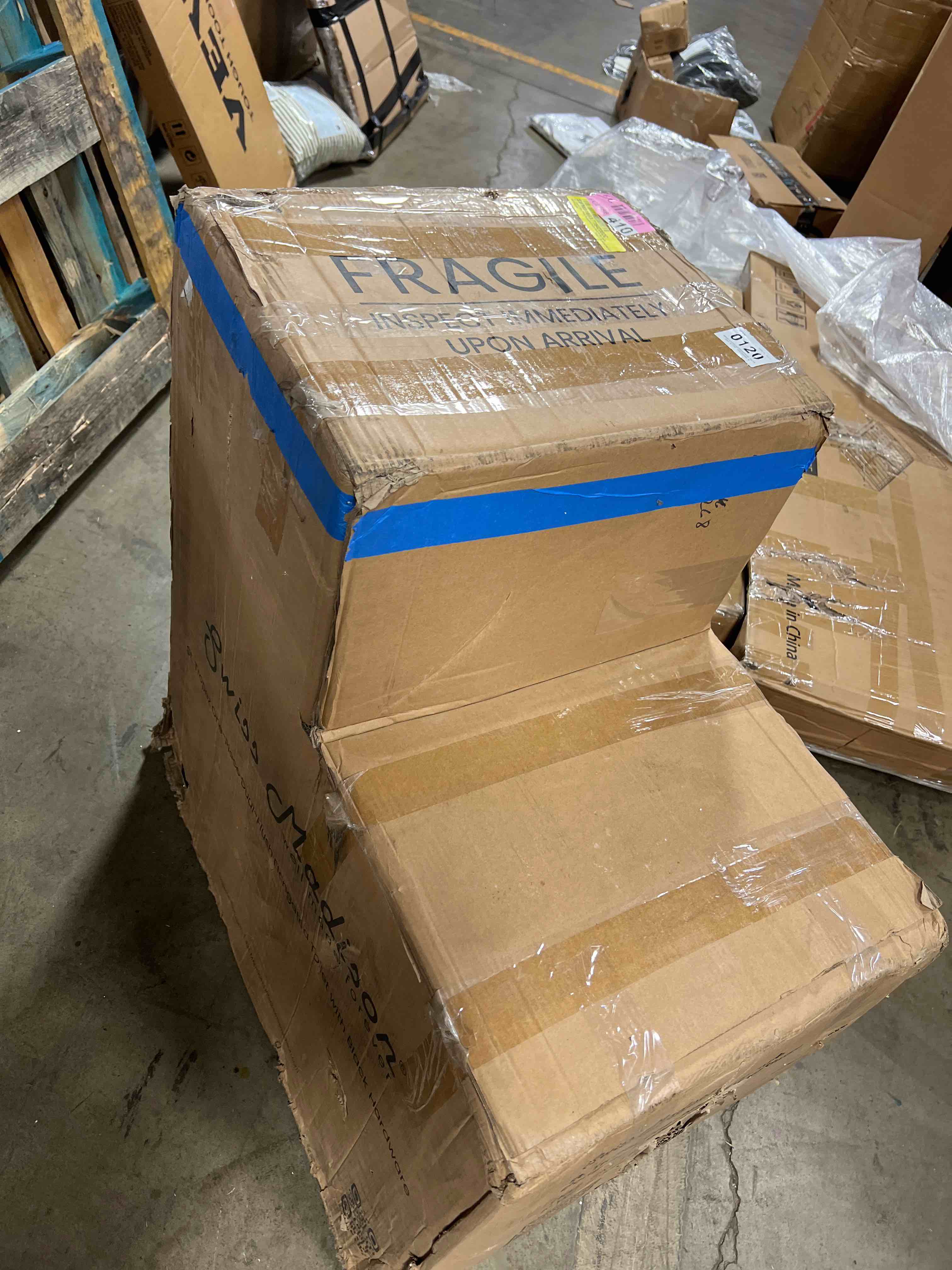 https://s3.amazonaws.com/lotting-images-prod/phillipi/PPE0527197_1738432451286.jpeg
