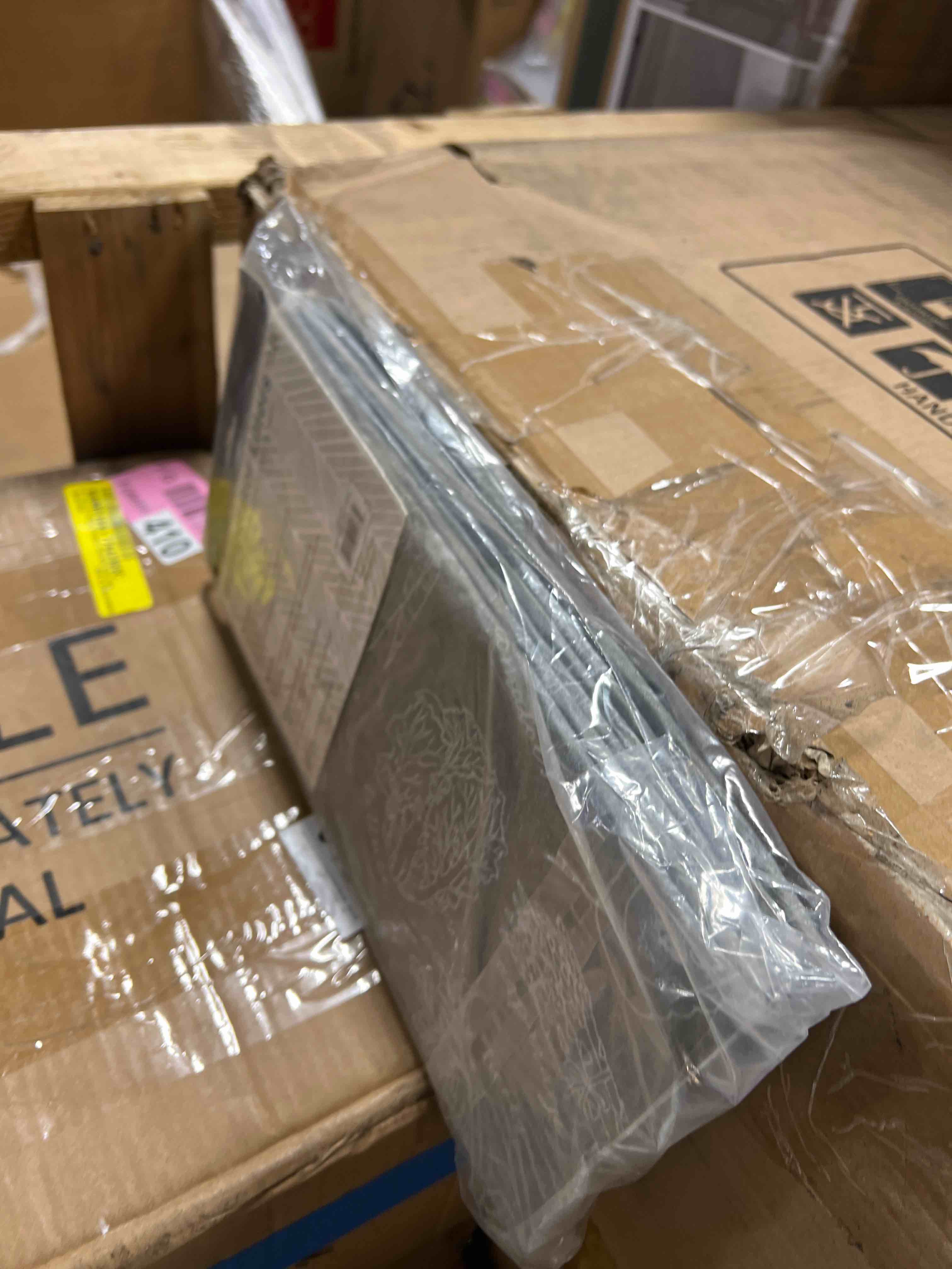 https://s3.amazonaws.com/lotting-images-prod/phillipi/PPE0527202_1738432778121.jpeg