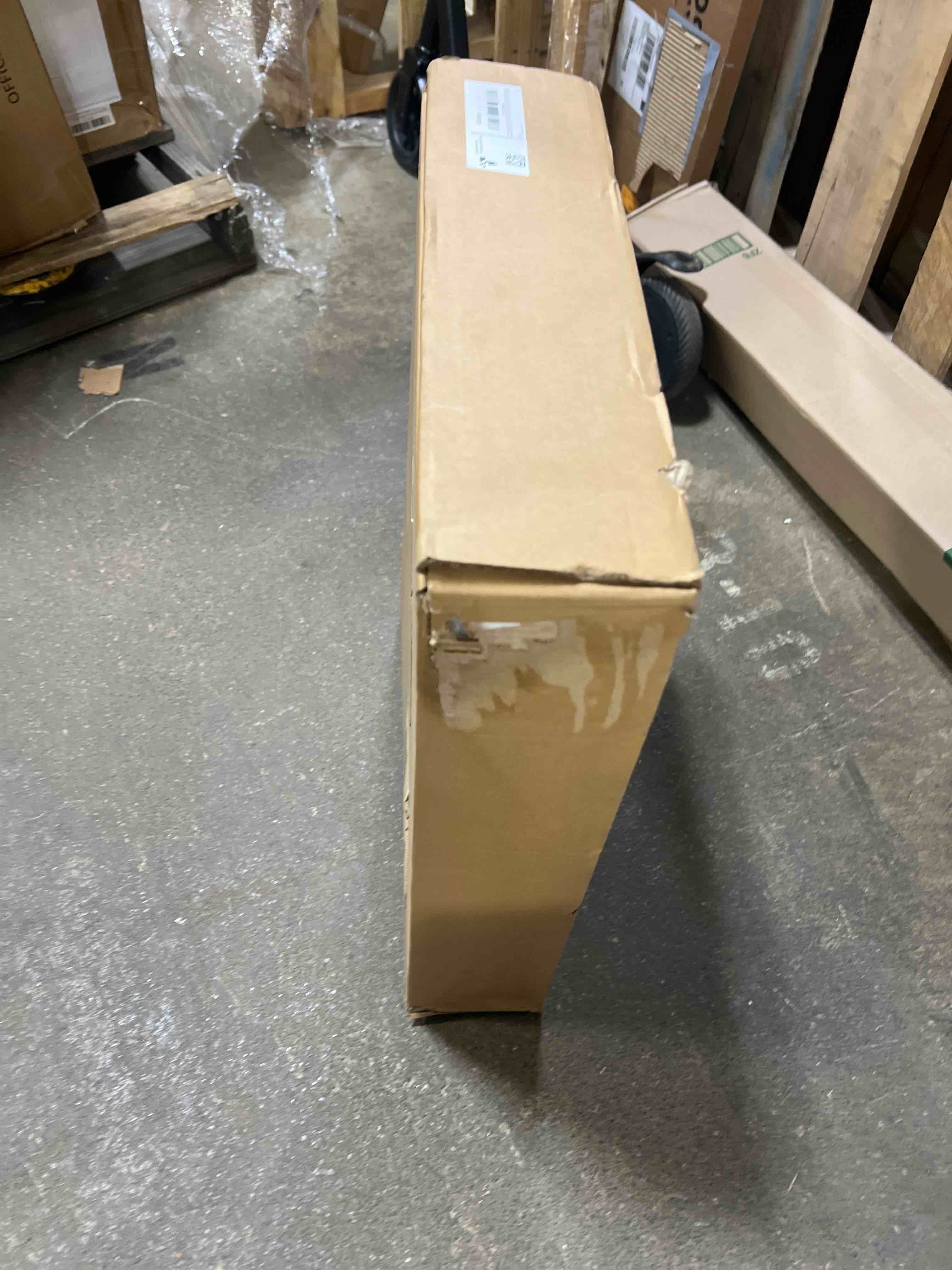 https://s3.amazonaws.com/lotting-images-prod/phillipi/PPE0527334_1738000134893.jpeg