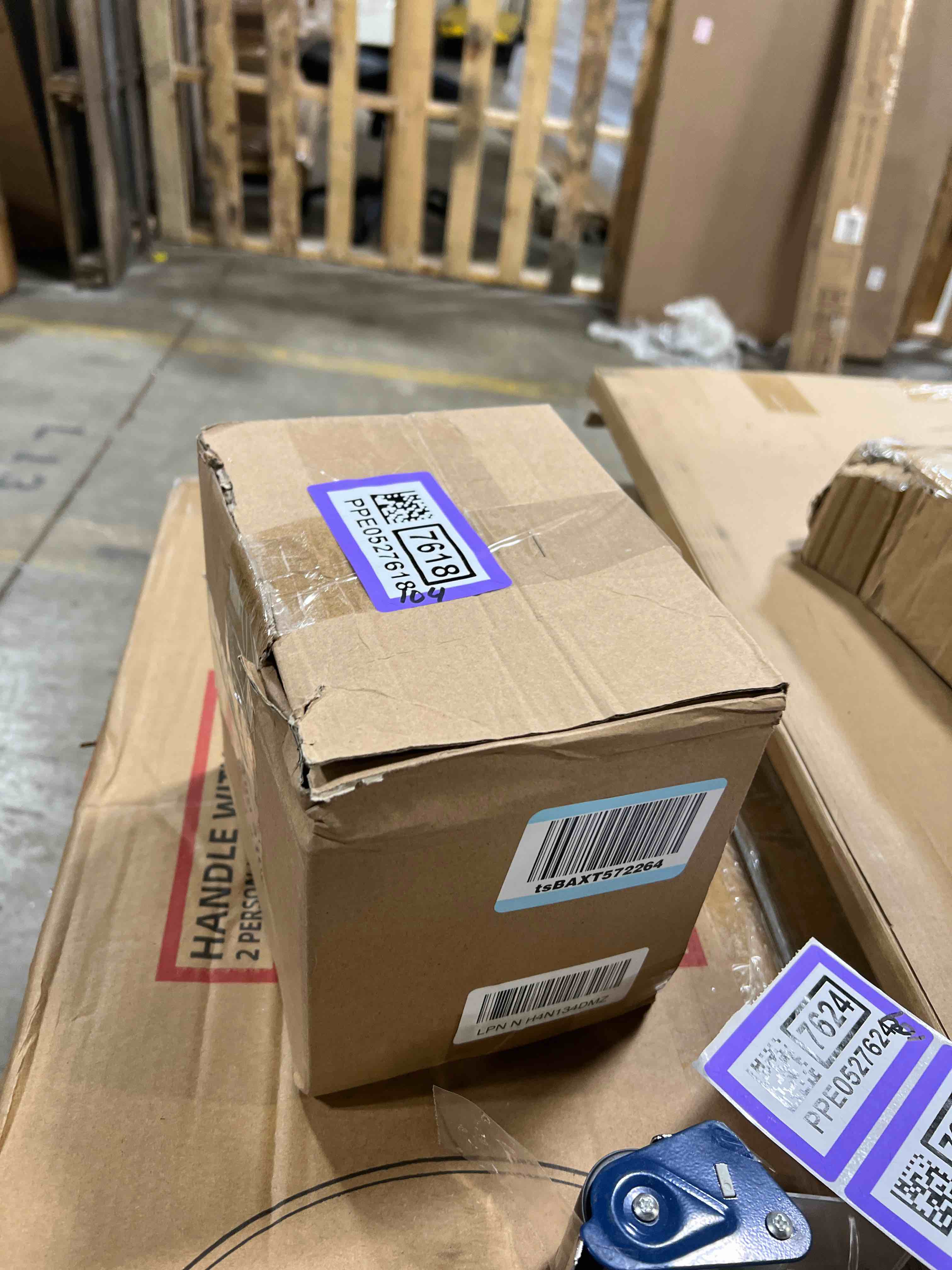 https://s3.amazonaws.com/lotting-images-prod/phillipi/PPE0527618_1737578085957.jpeg