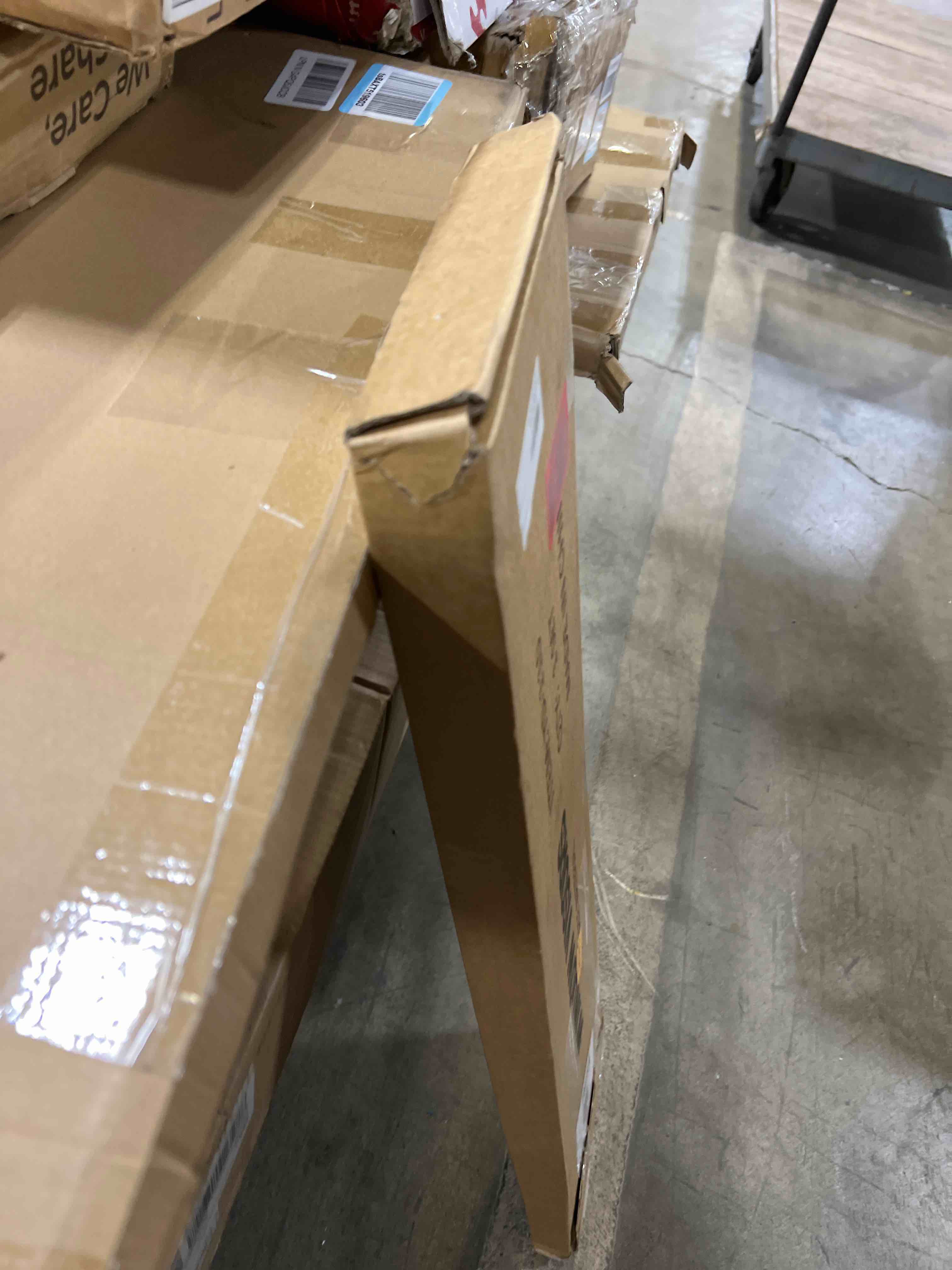 https://s3.amazonaws.com/lotting-images-prod/phillipi/PPE0527620_1737578201627.jpeg