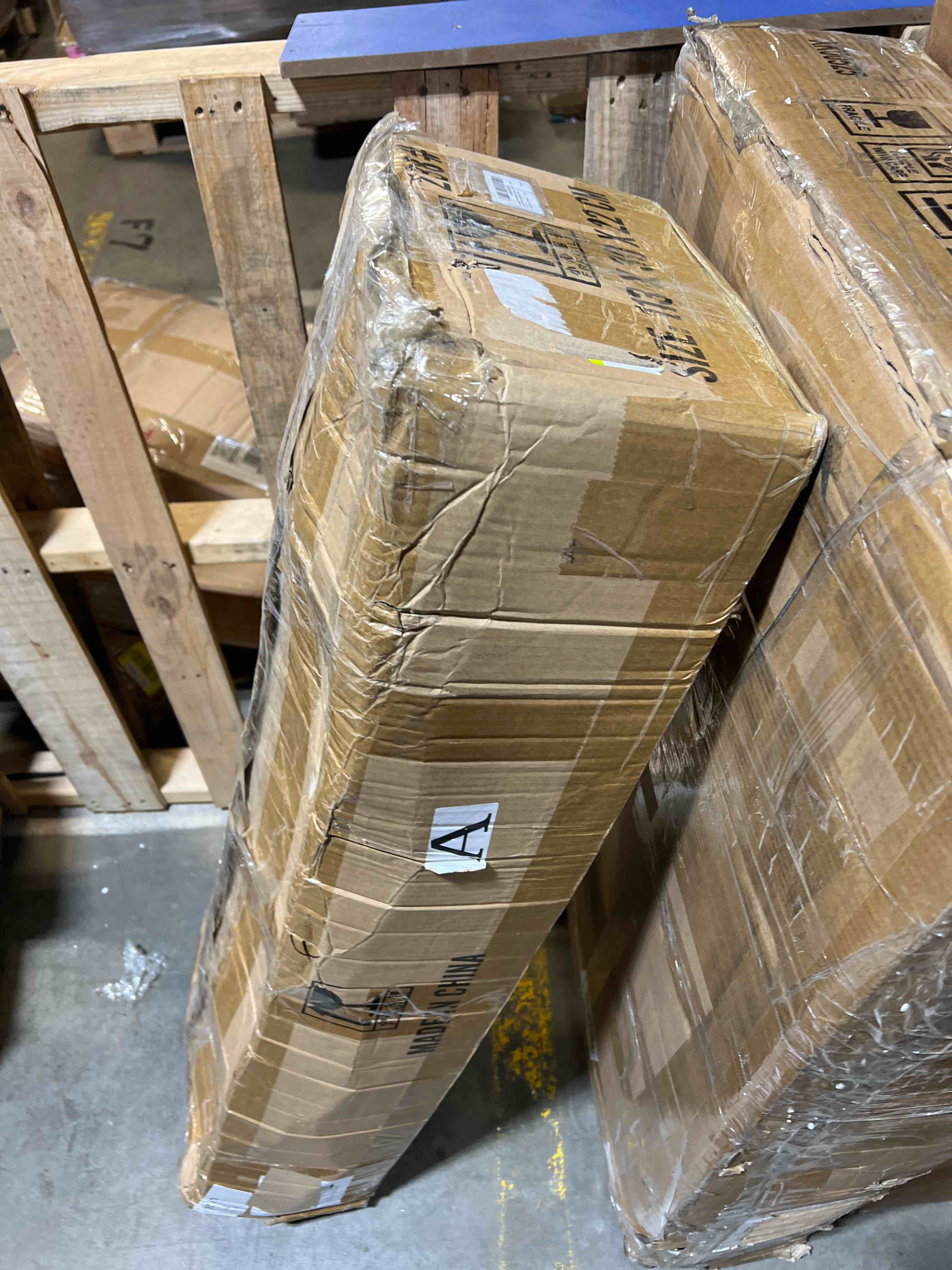 https://s3.amazonaws.com/lotting-images-prod/phillipi/PPE0527626_1737310074939.jpeg