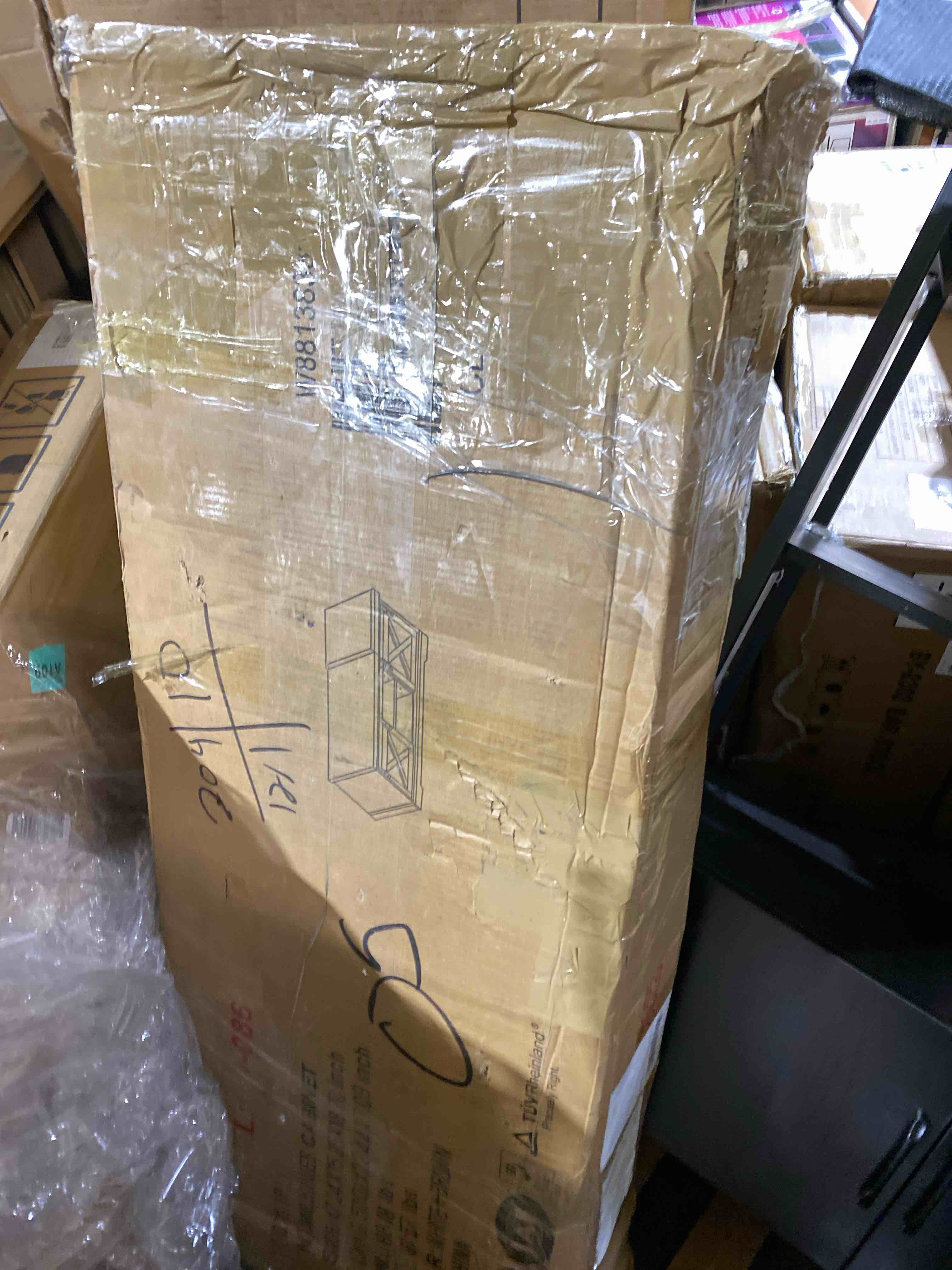 https://s3.amazonaws.com/lotting-images-prod/phillipi/PPE0528268_1737492776483.jpeg